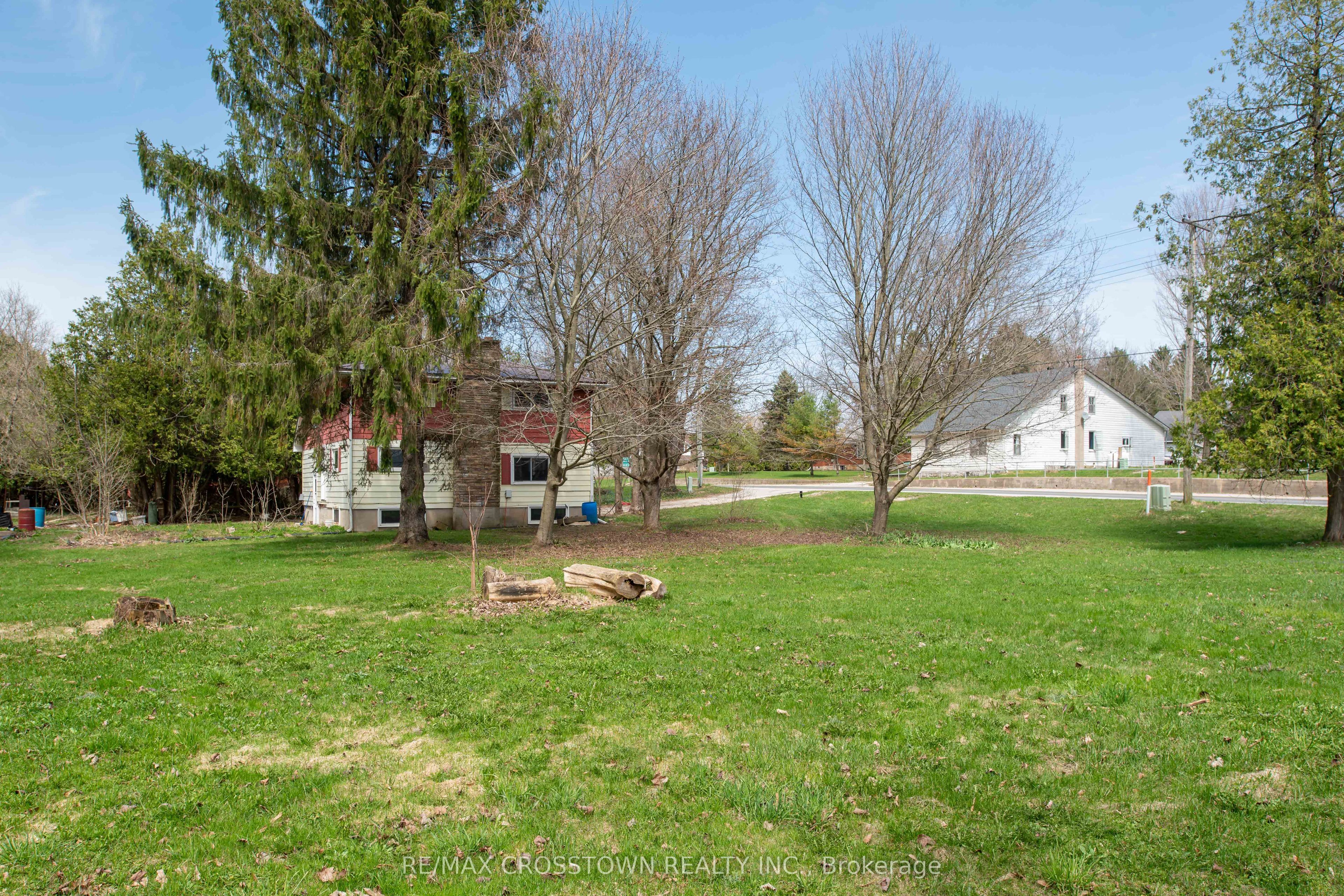 316056 Highway 6 Highway S Property Photo 32