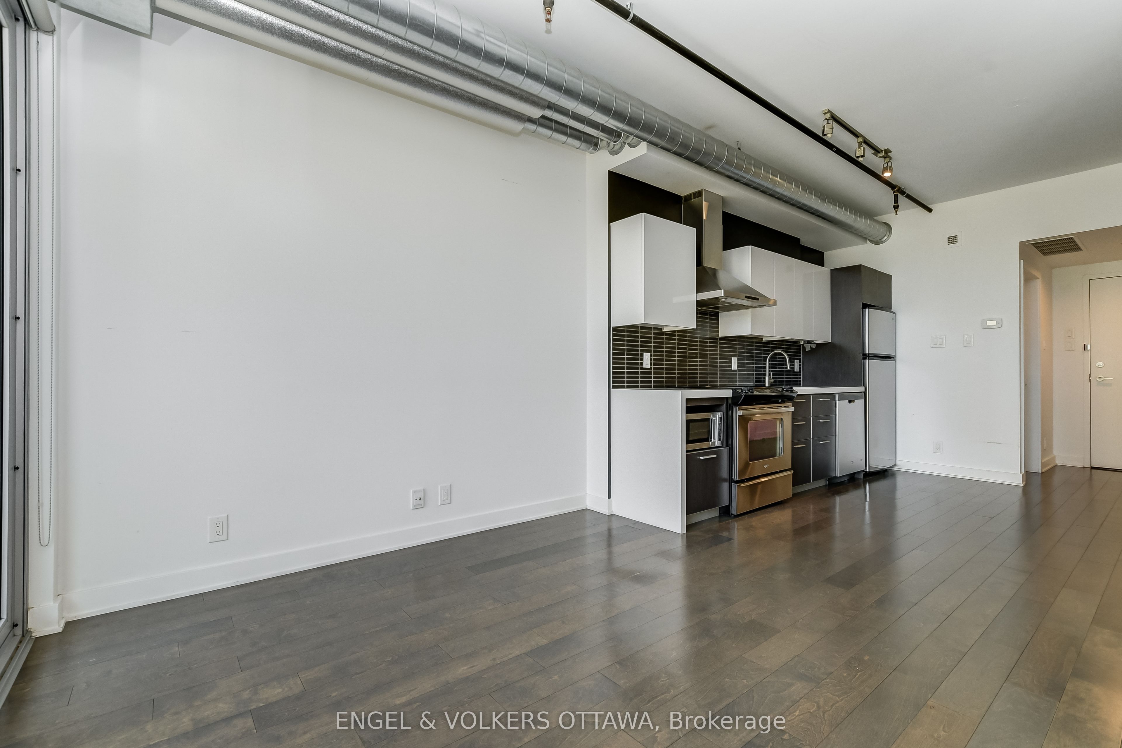 340 Mcleod Street 249 Property Photo 8
