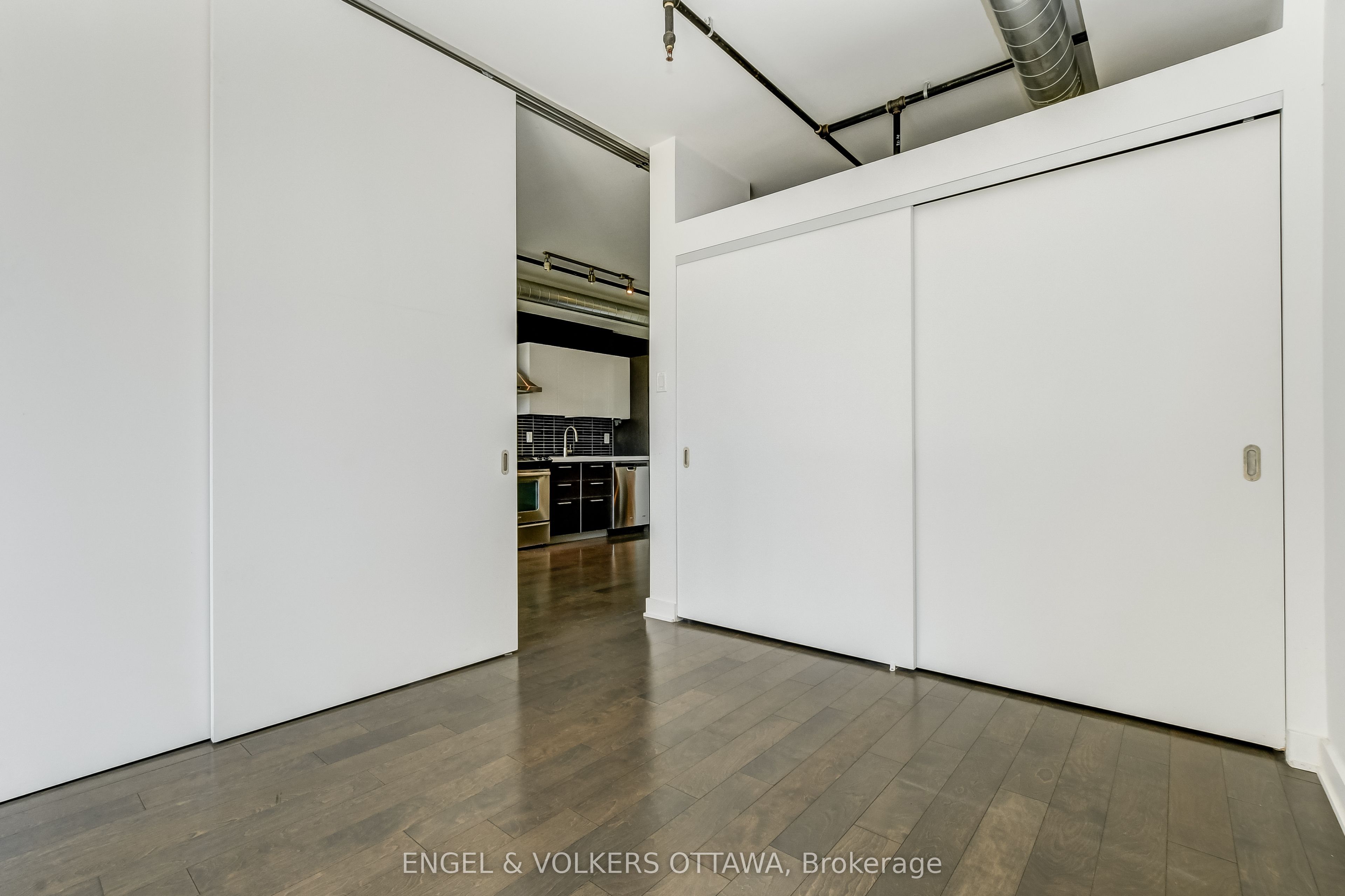 340 Mcleod Street 249 Property Photo 15