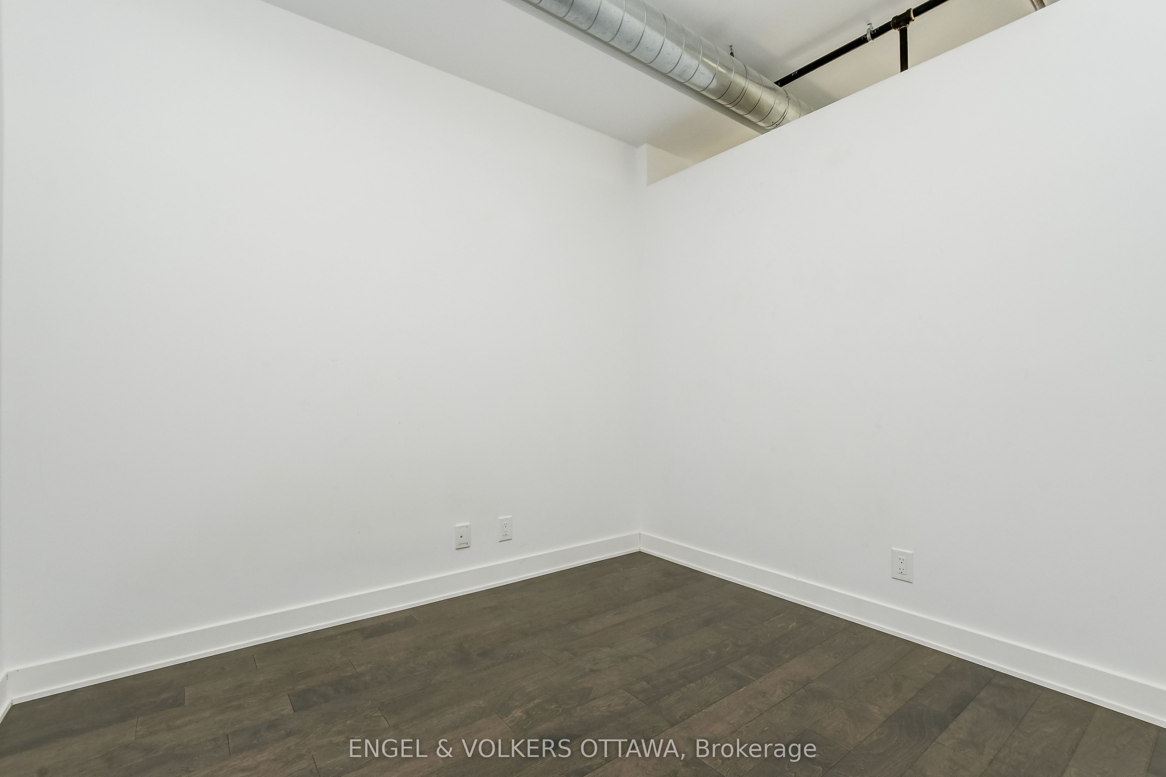 340 Mcleod Street 249 Property Photo 17