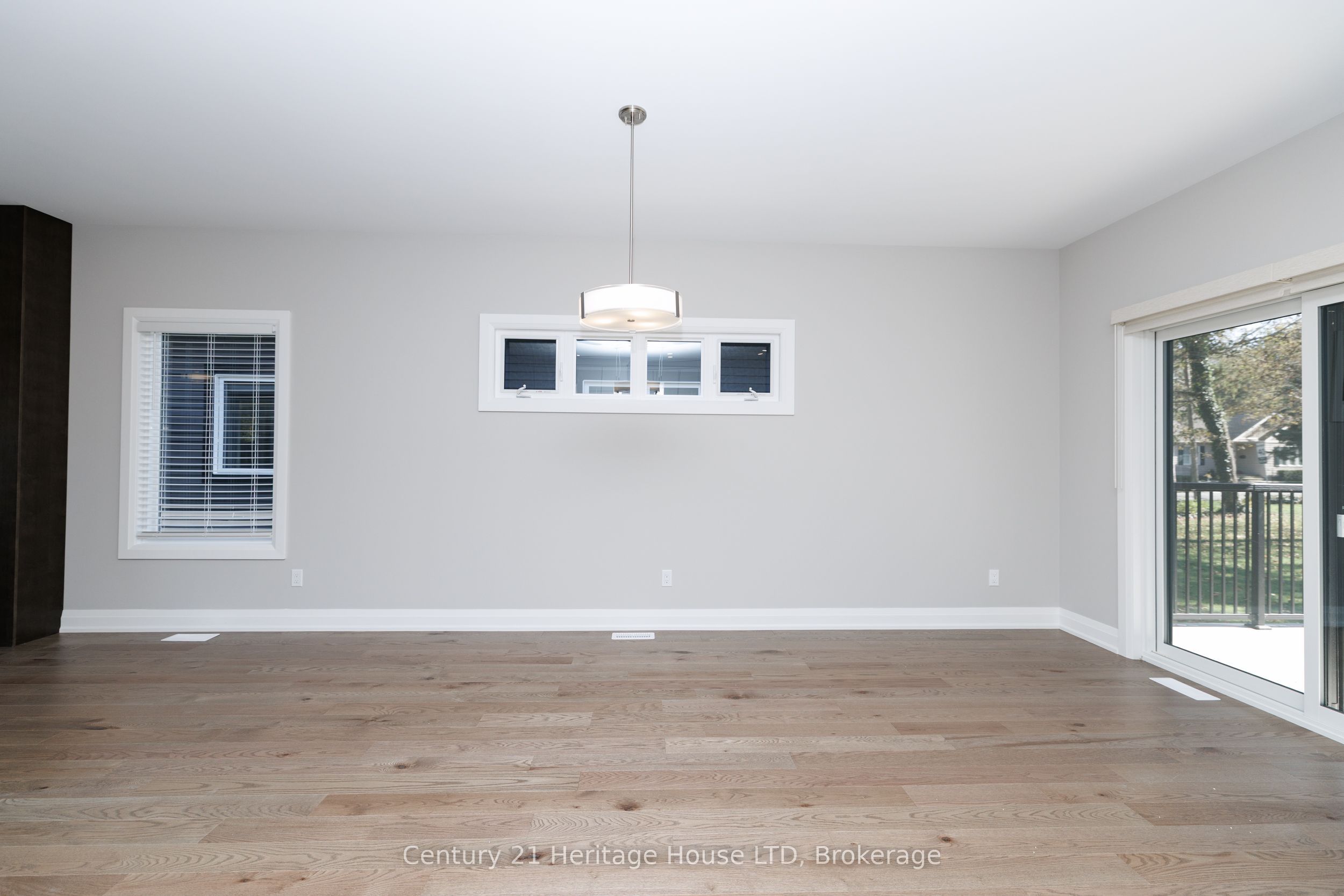 338 Sugarloaf Street Property Photo 16