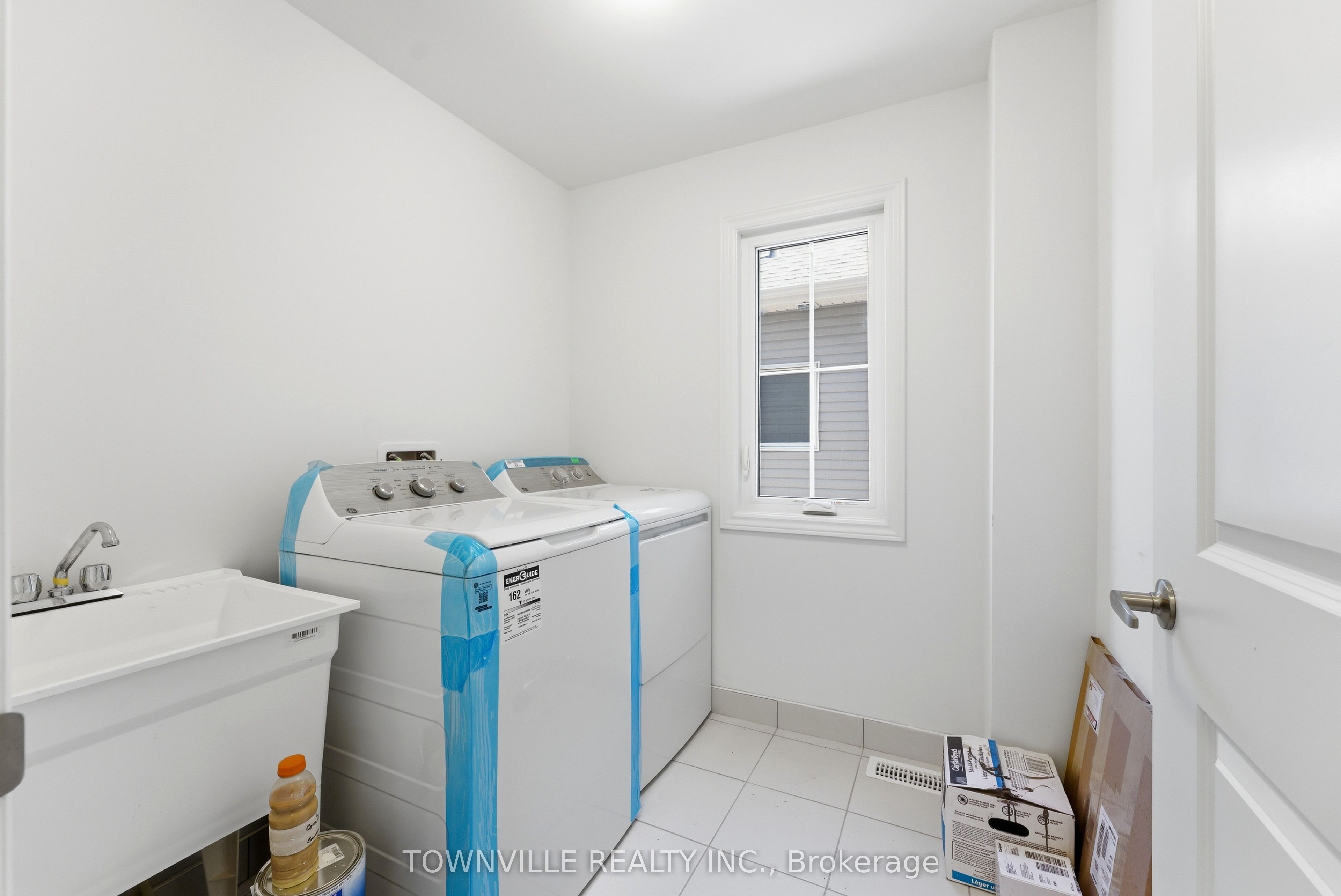35 Bradden Crescent Property Photo 20