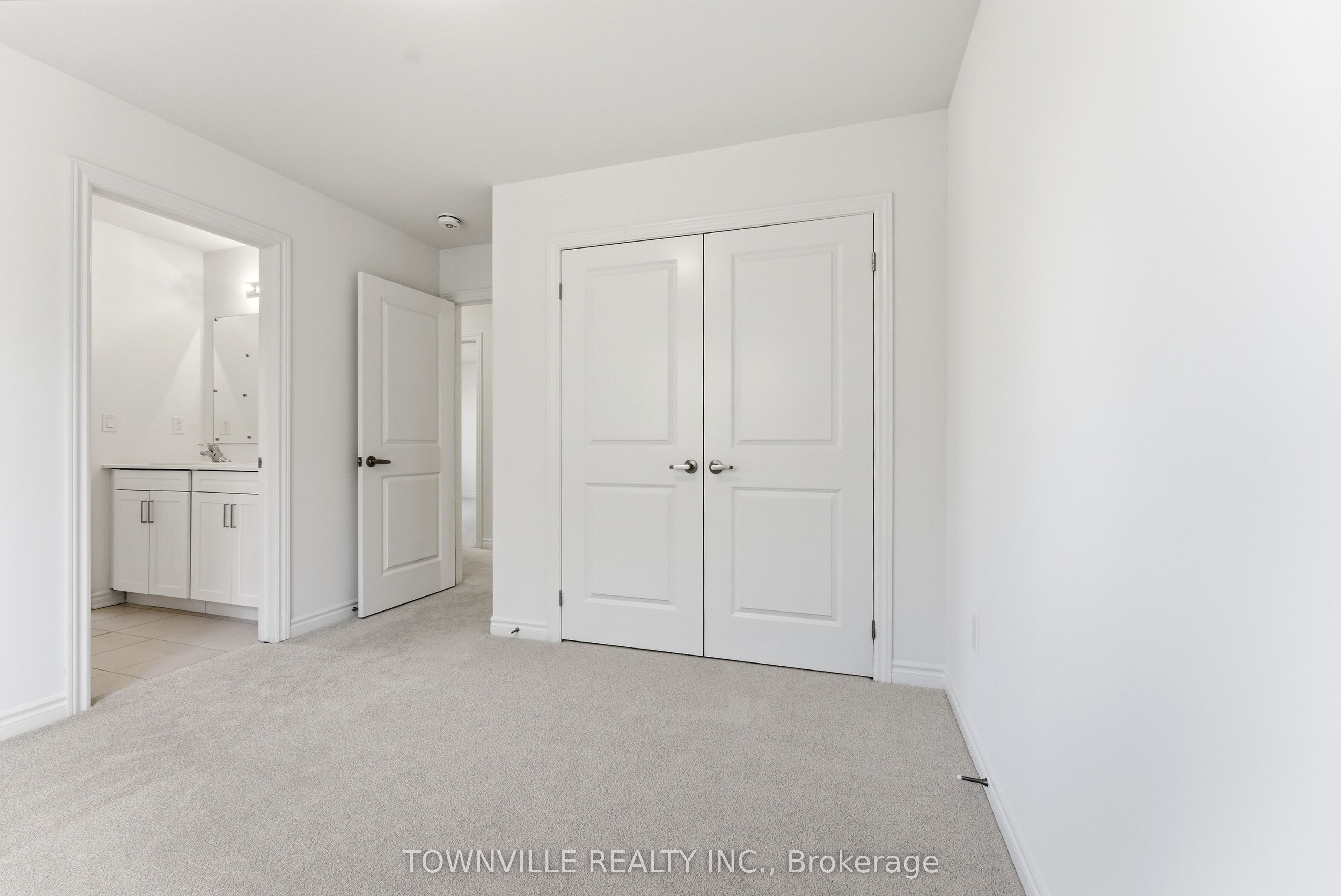 35 Bradden Crescent Property Photo 27