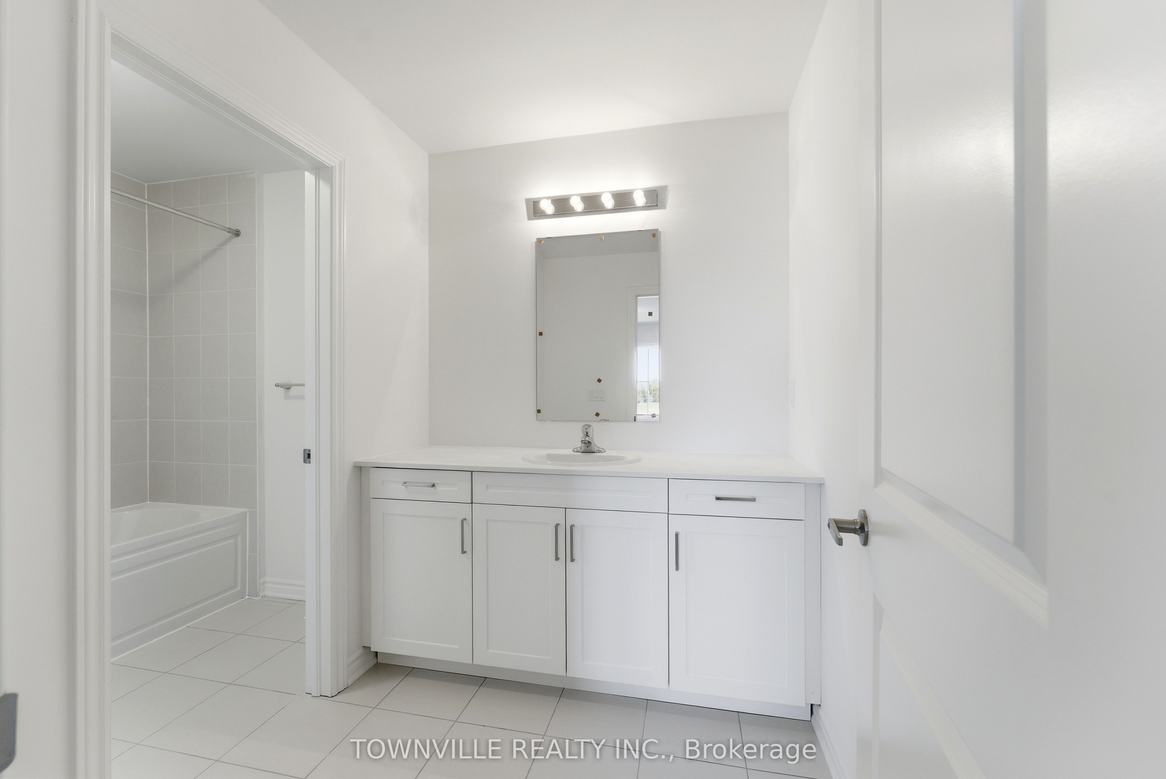 35 Bradden Crescent Property Photo 34