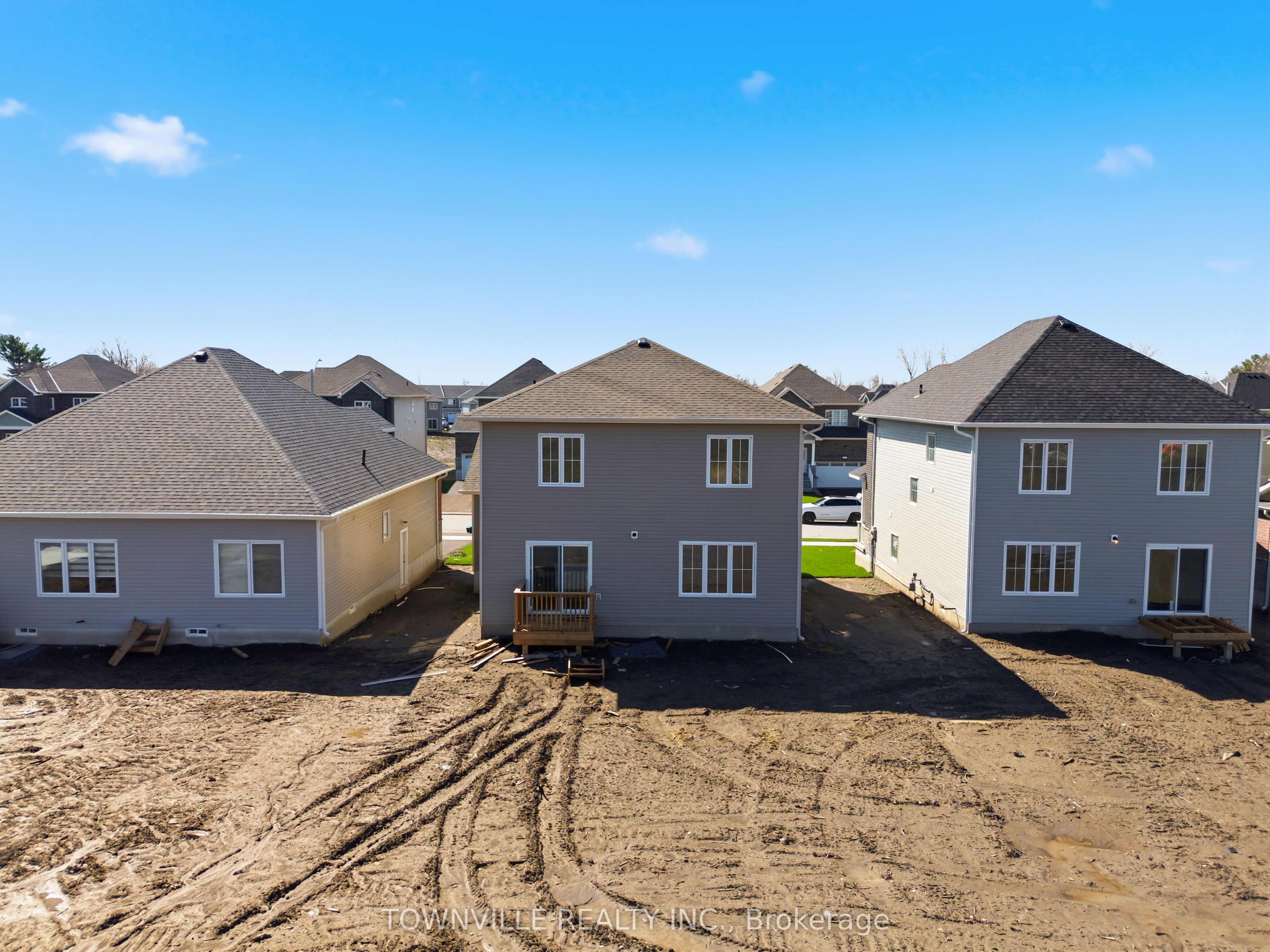 35 Bradden Crescent Property Photo 41