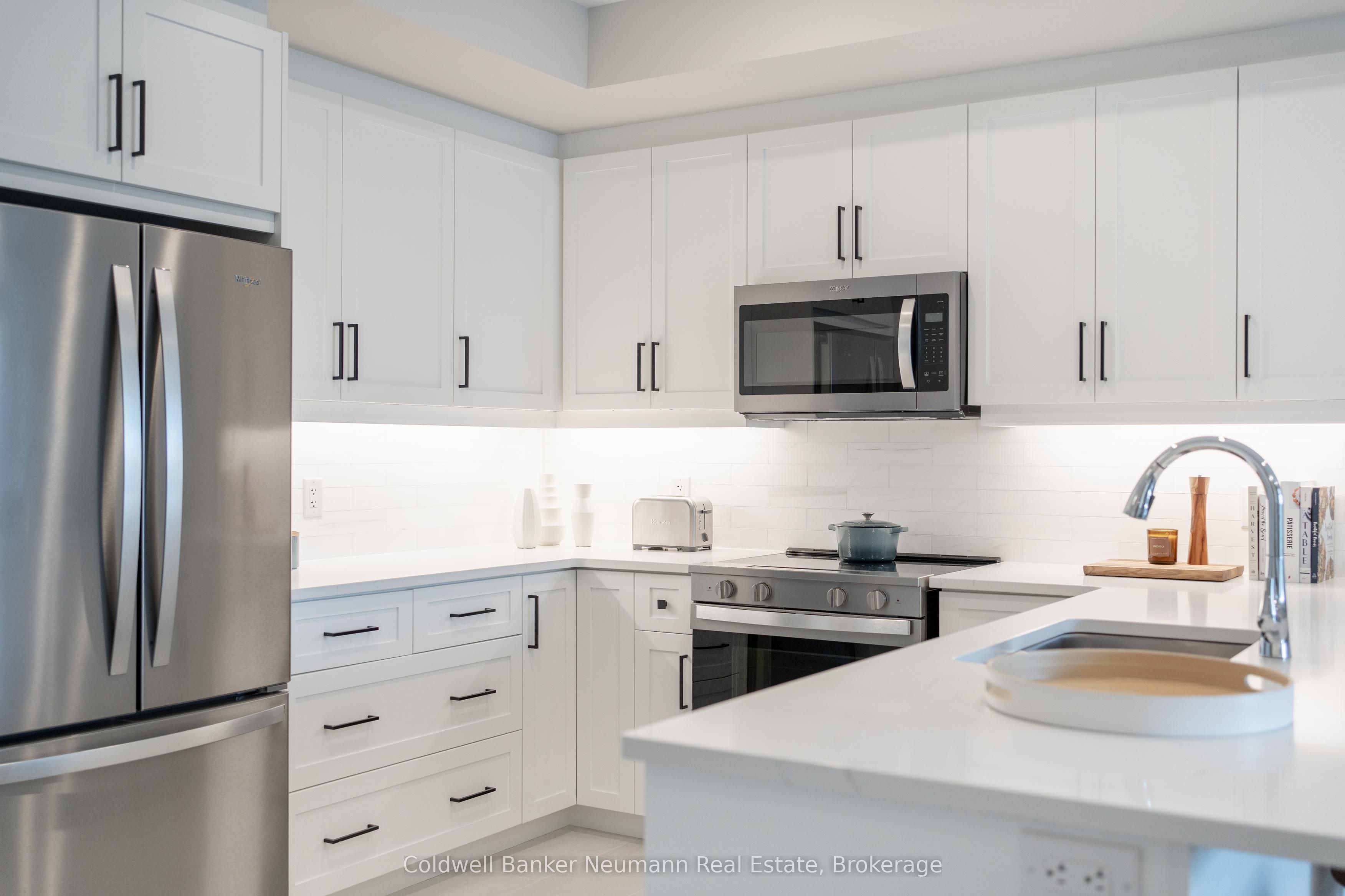 1882 Gordon Street 505 Property Photo 16