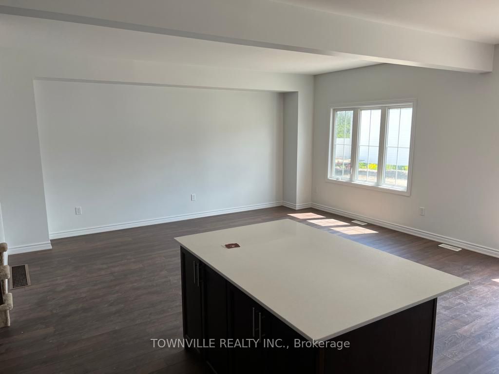 18 Lincoln Drive Property Photo 1