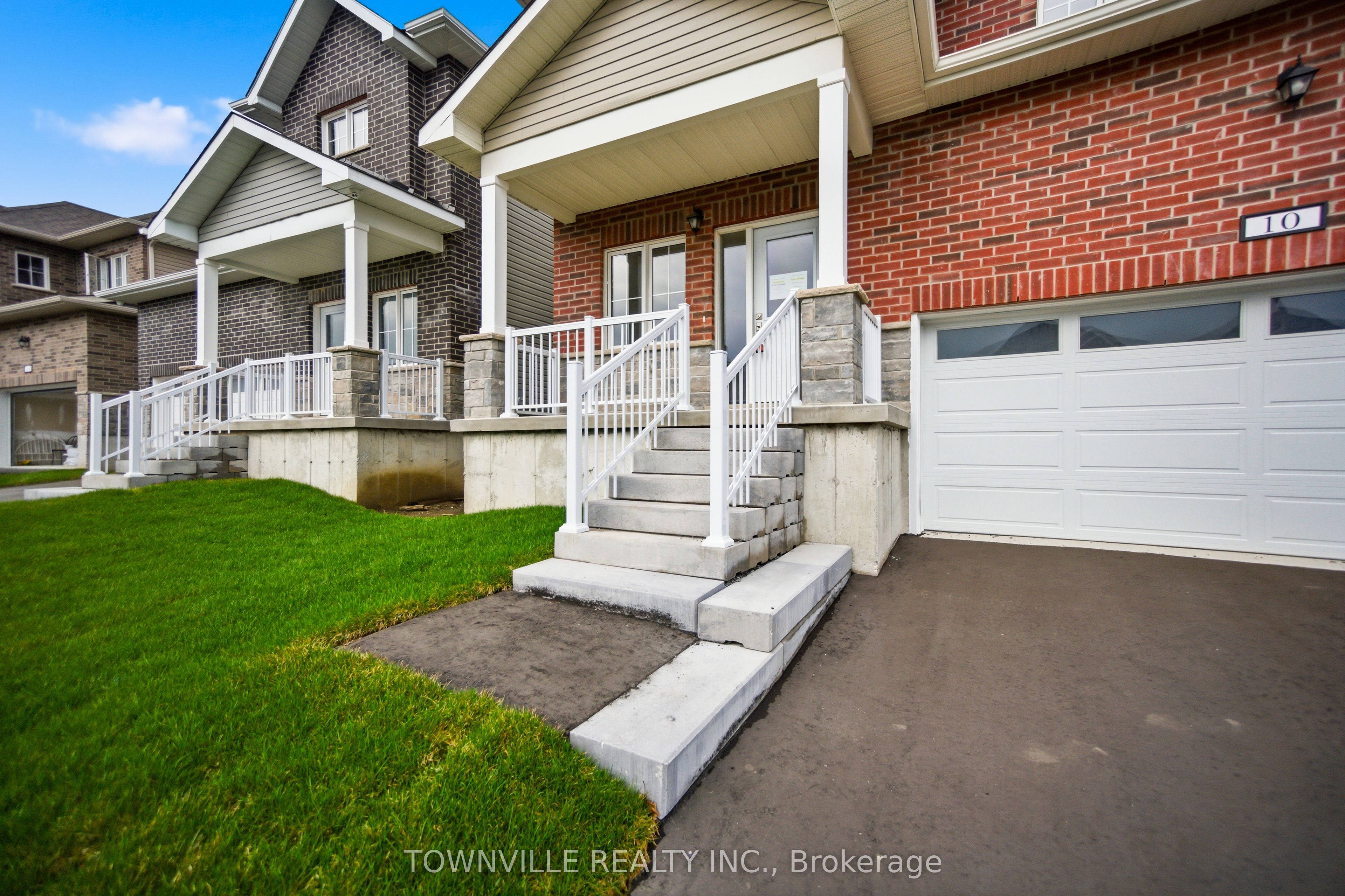 10 Bradden Crescent Property Photo 4