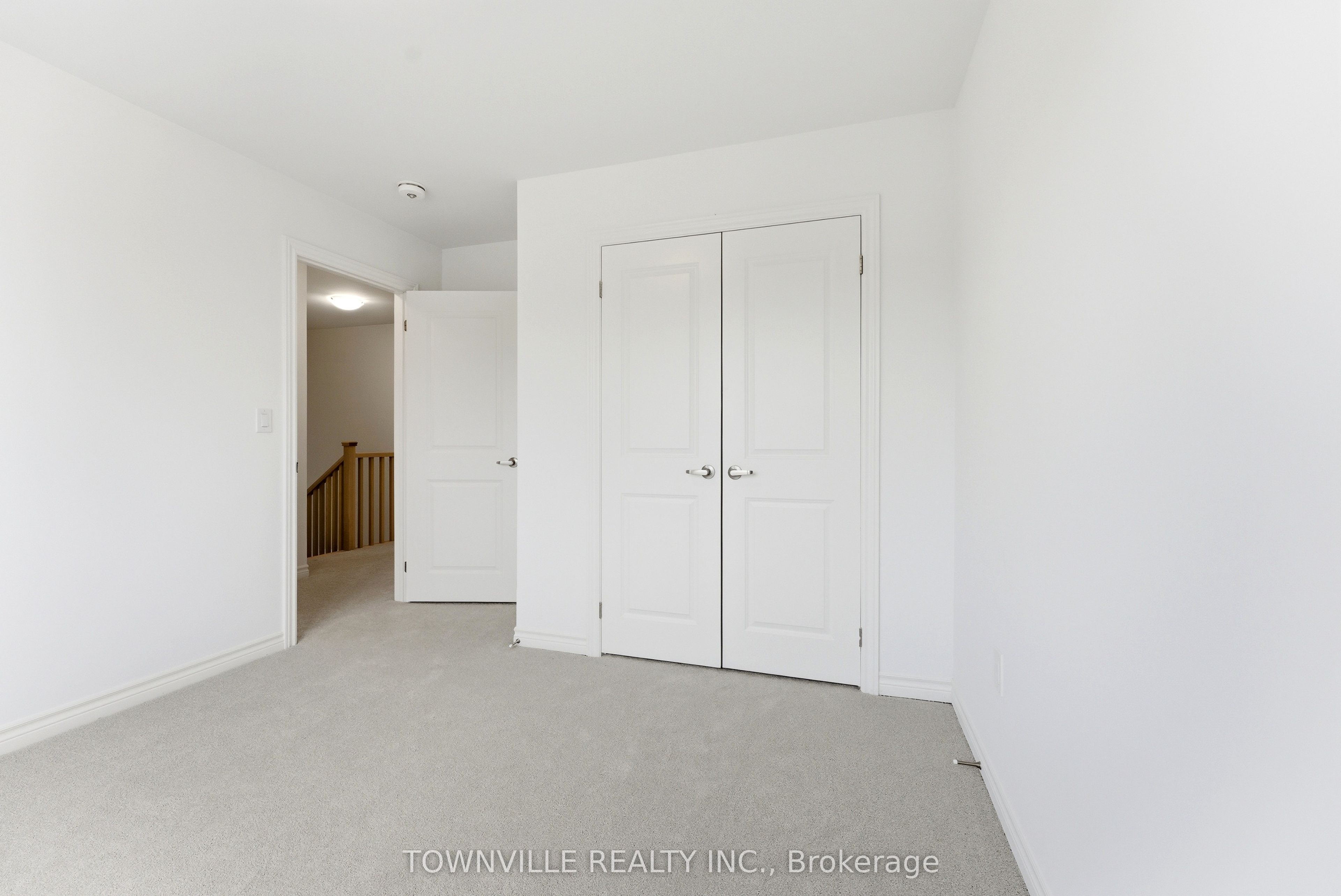 10 Bradden Crescent Property Photo 15