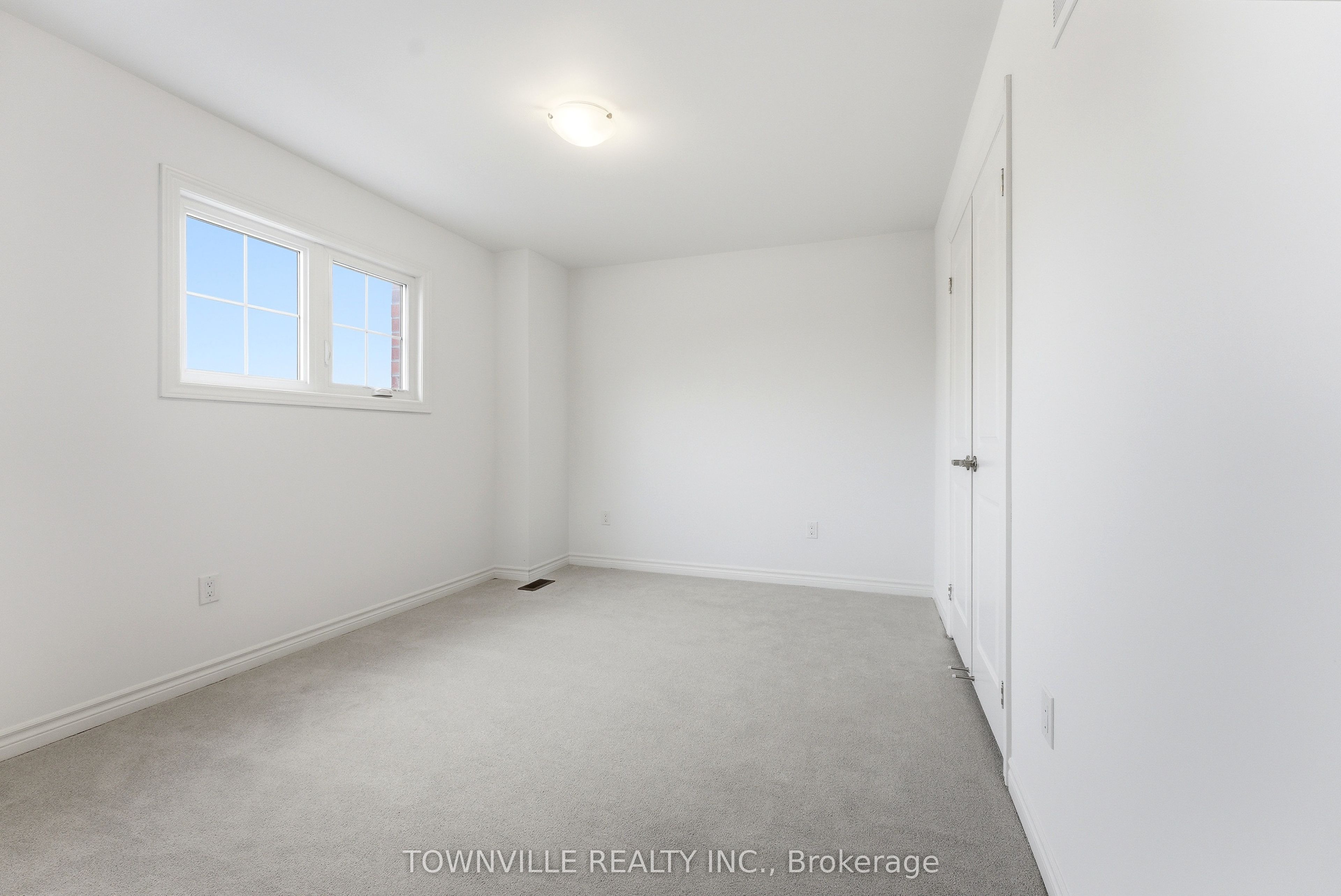 10 Bradden Crescent Property Photo 17