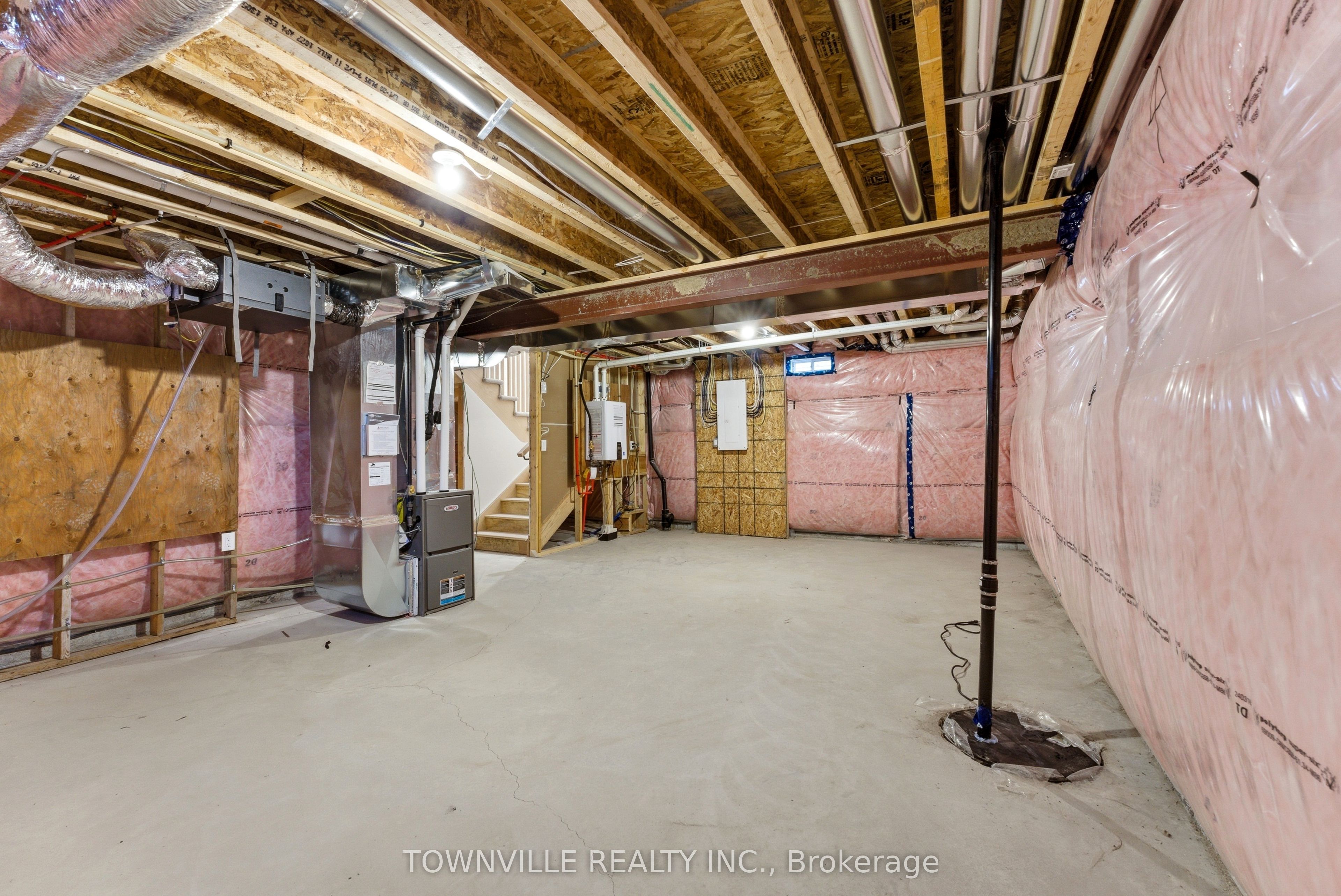 10 Bradden Crescent Property Photo 30
