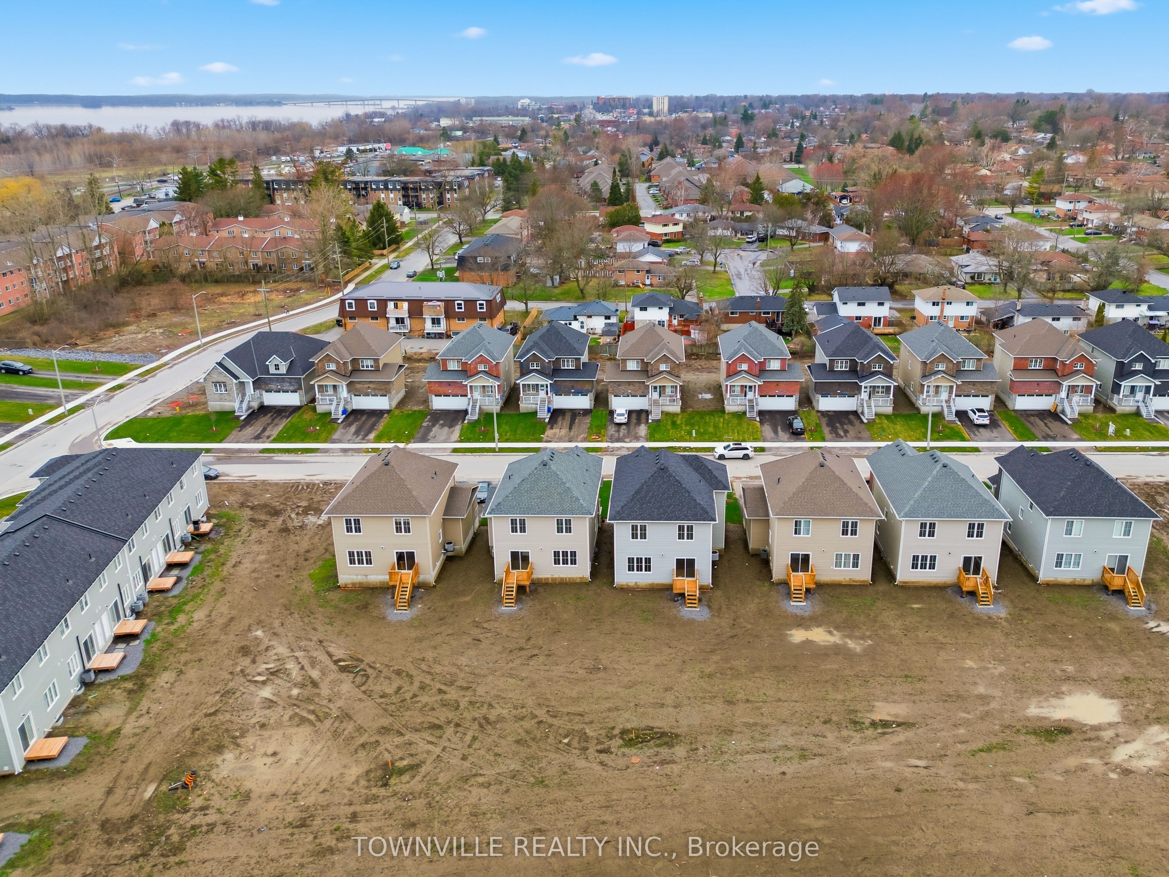 10 Bradden Crescent Property Photo 41