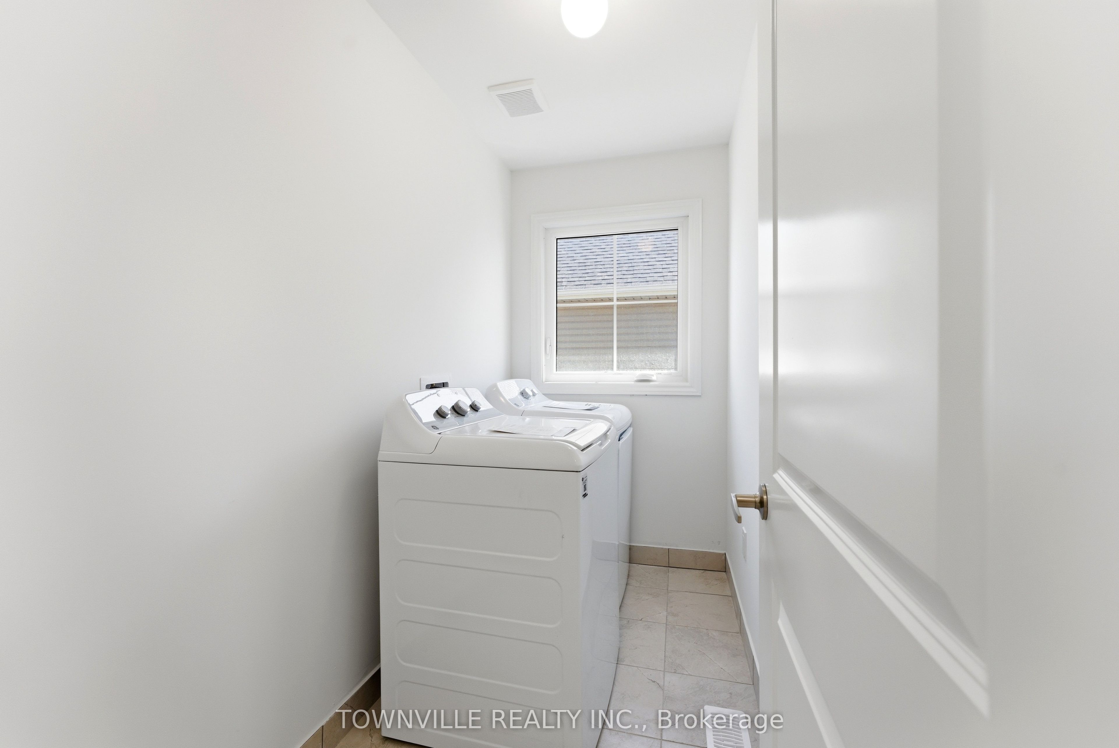 59 Bradden Crescent Property Photo 14
