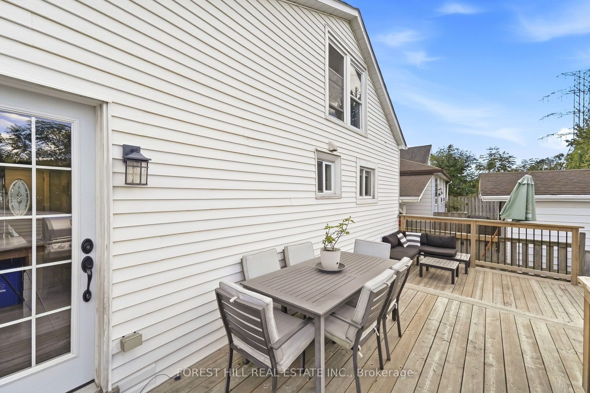 662 Cochrane Road Property Photo 30