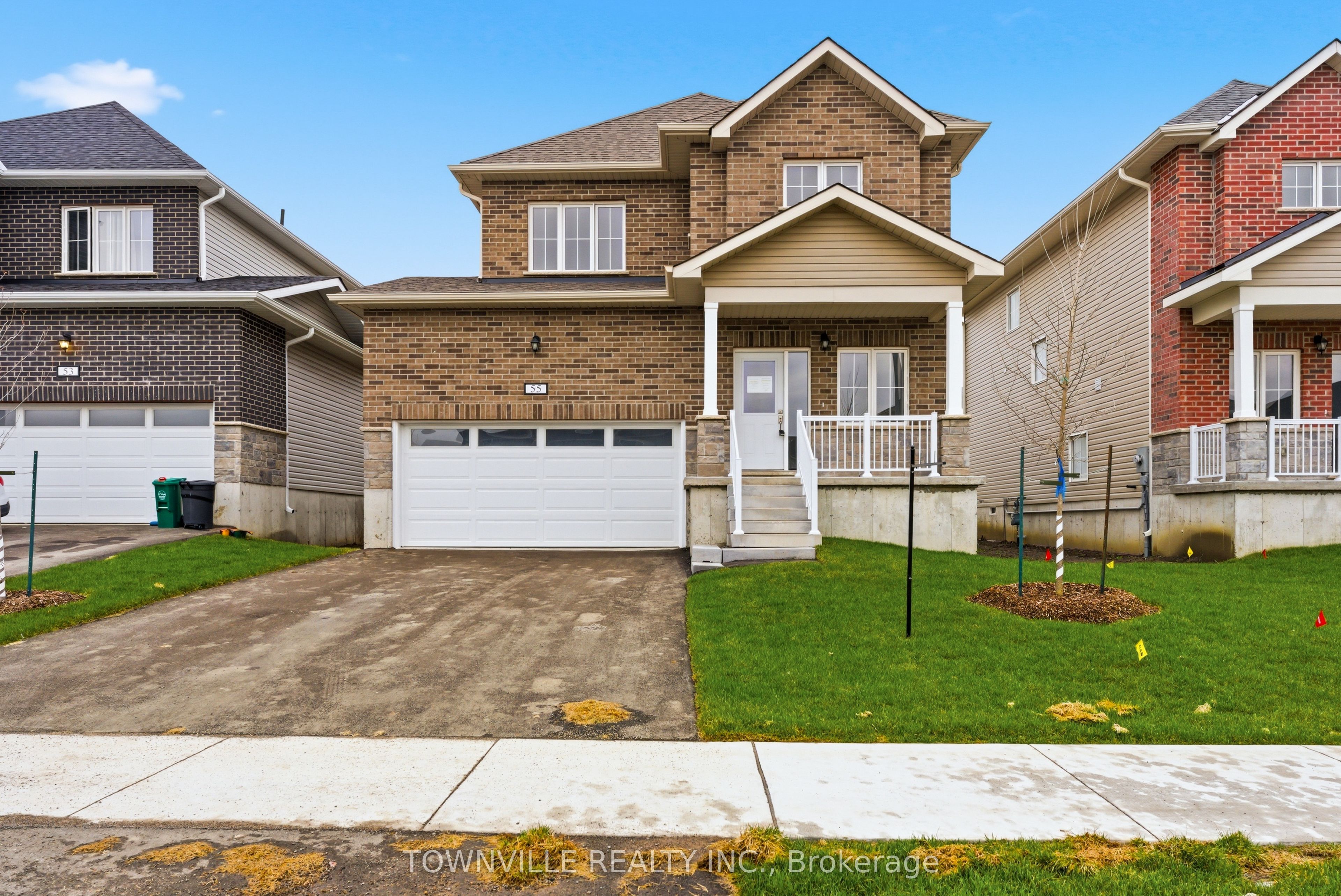55 Bradden Crescent Property Photo 2