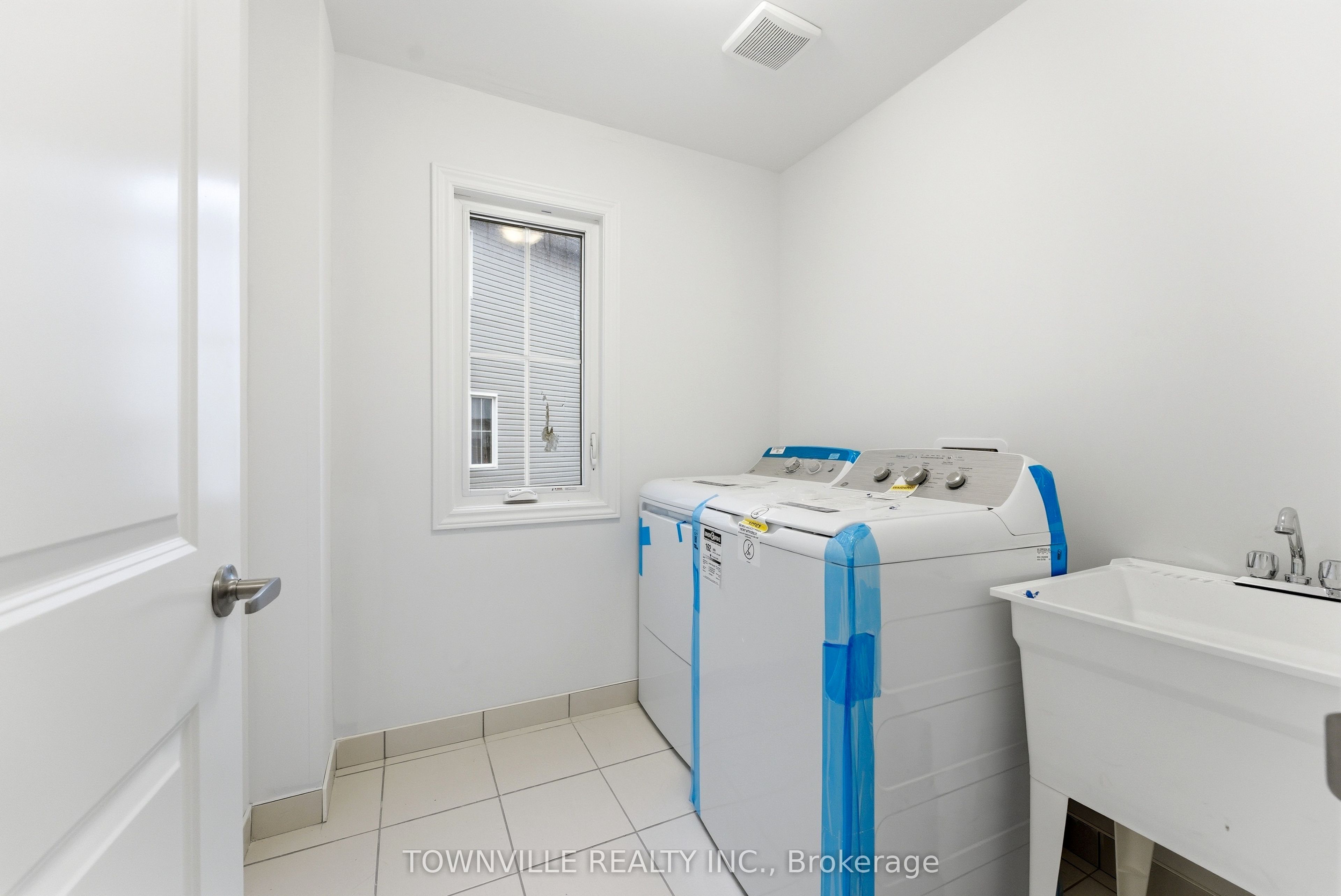 51 Bradden Crescent Property Photo 17