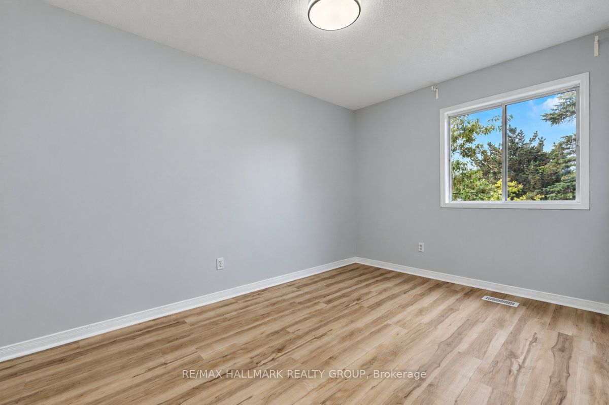 52 Piper Crescent Property Photo 30