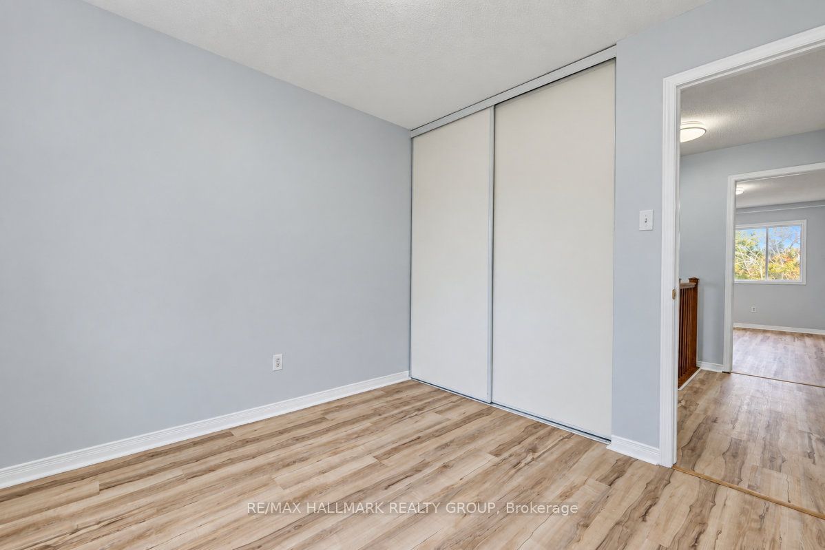 52 Piper Crescent Property Photo 34