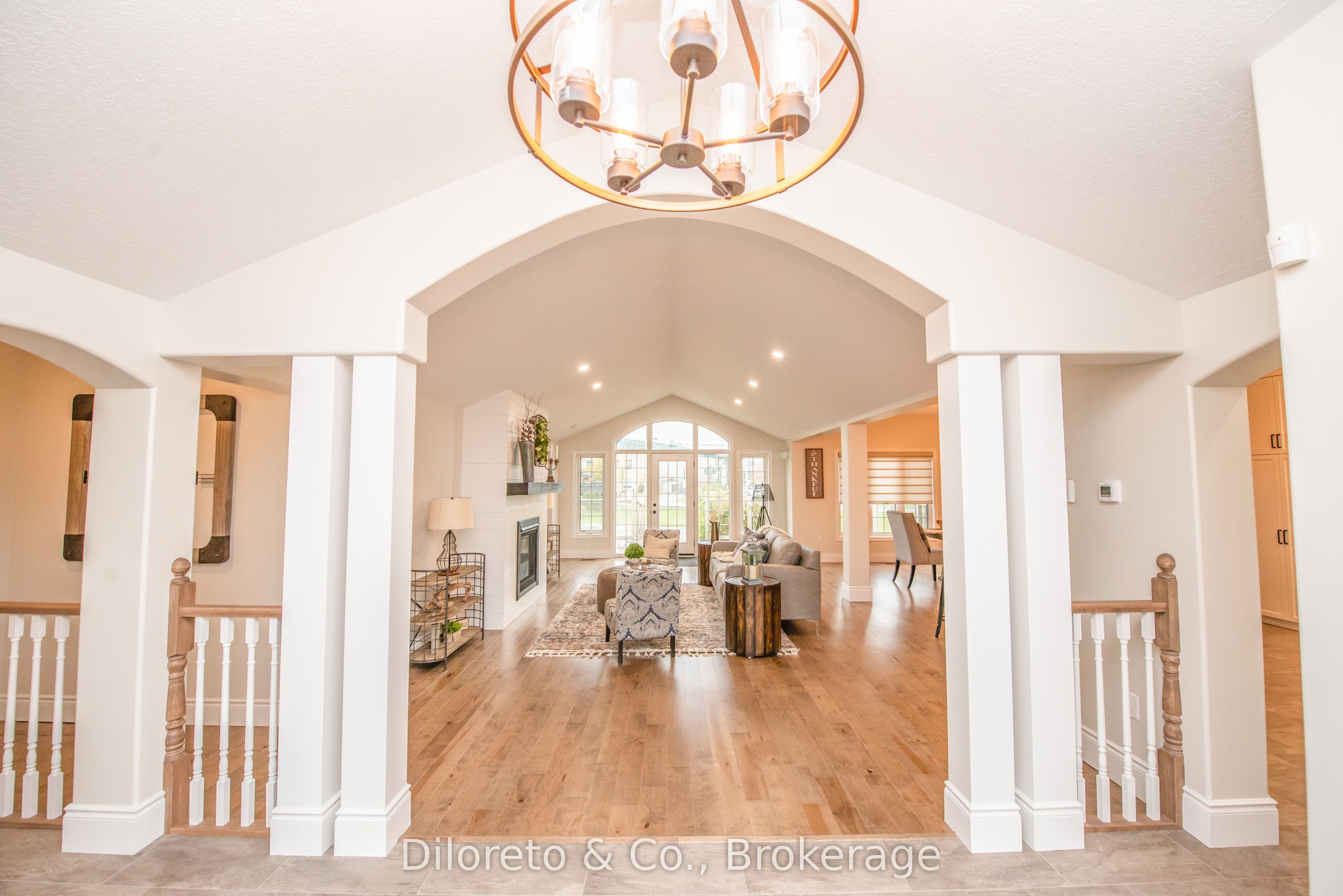 7307 Sideroad 5 W A Property Photo 5