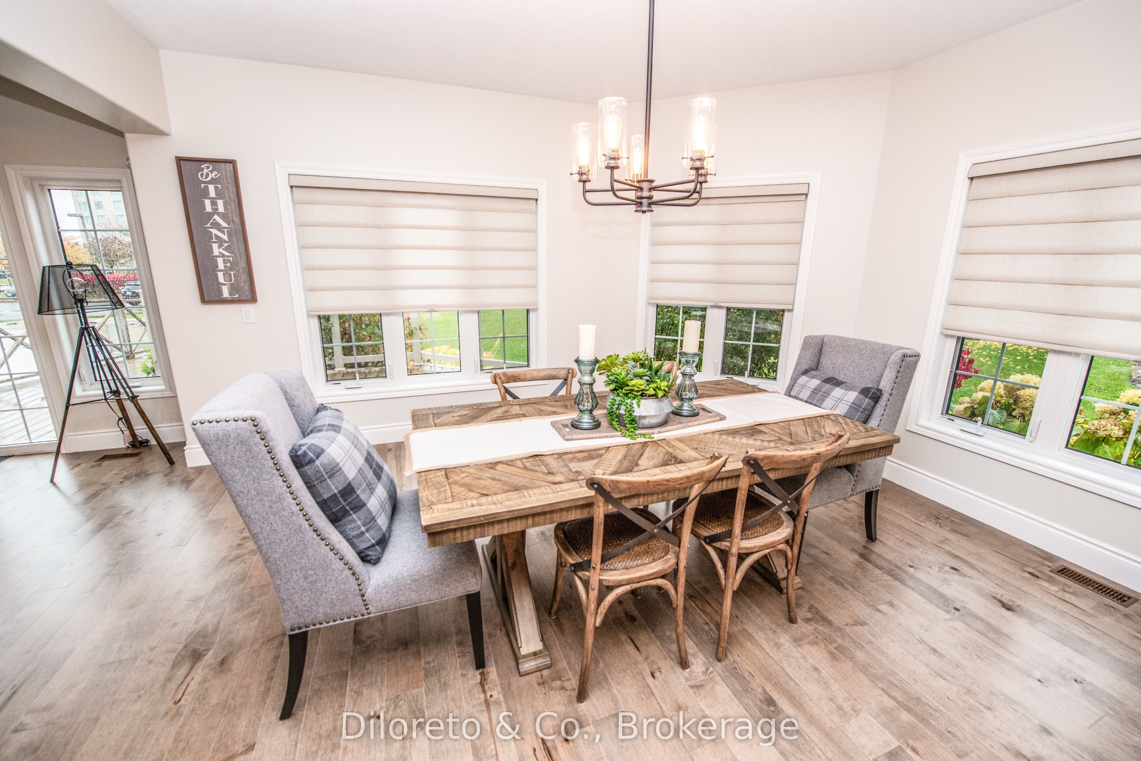 7307 Sideroad 5 W A Property Photo 11