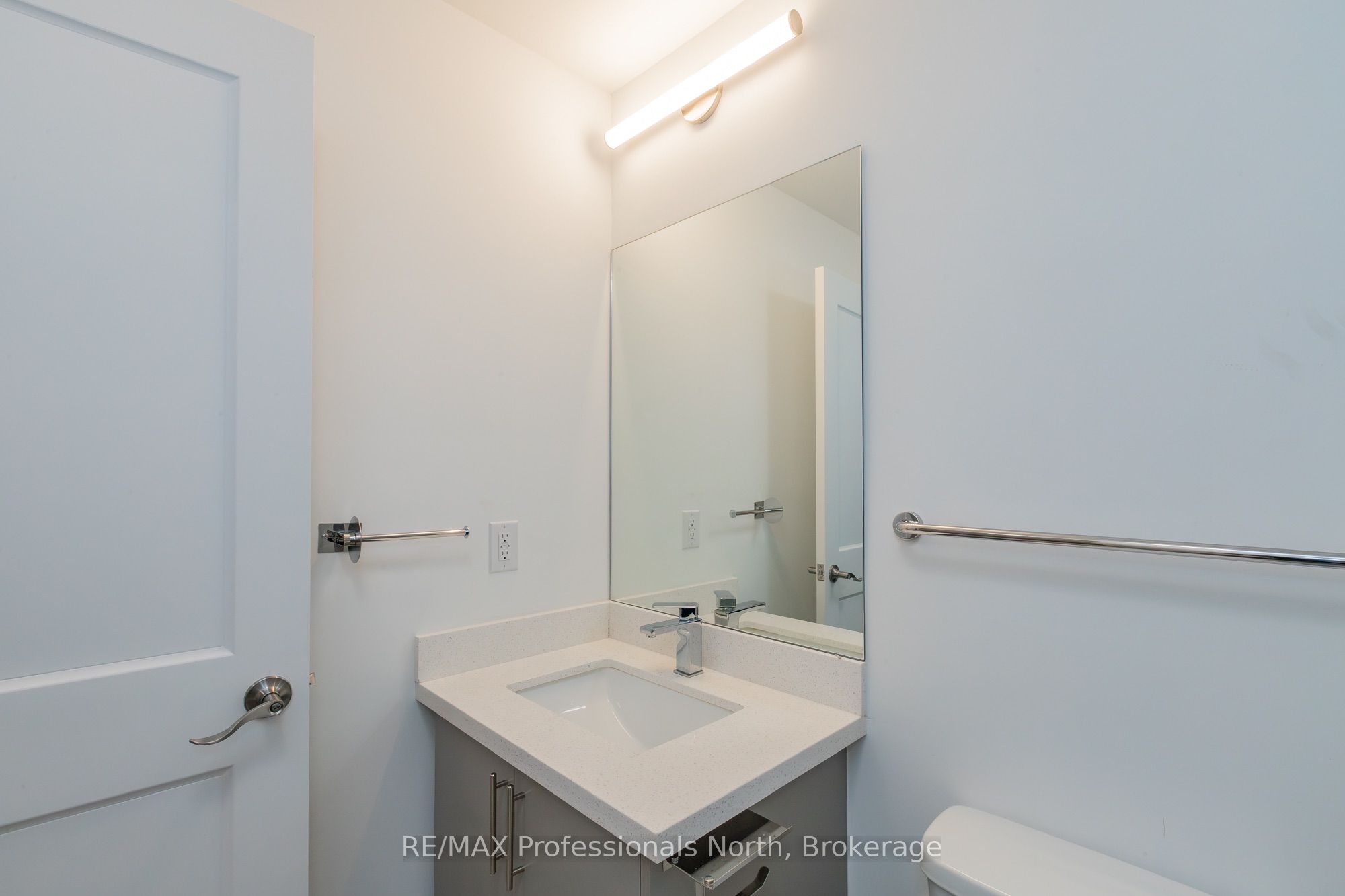 6 Suncrest Lane 104 Property Photo 14