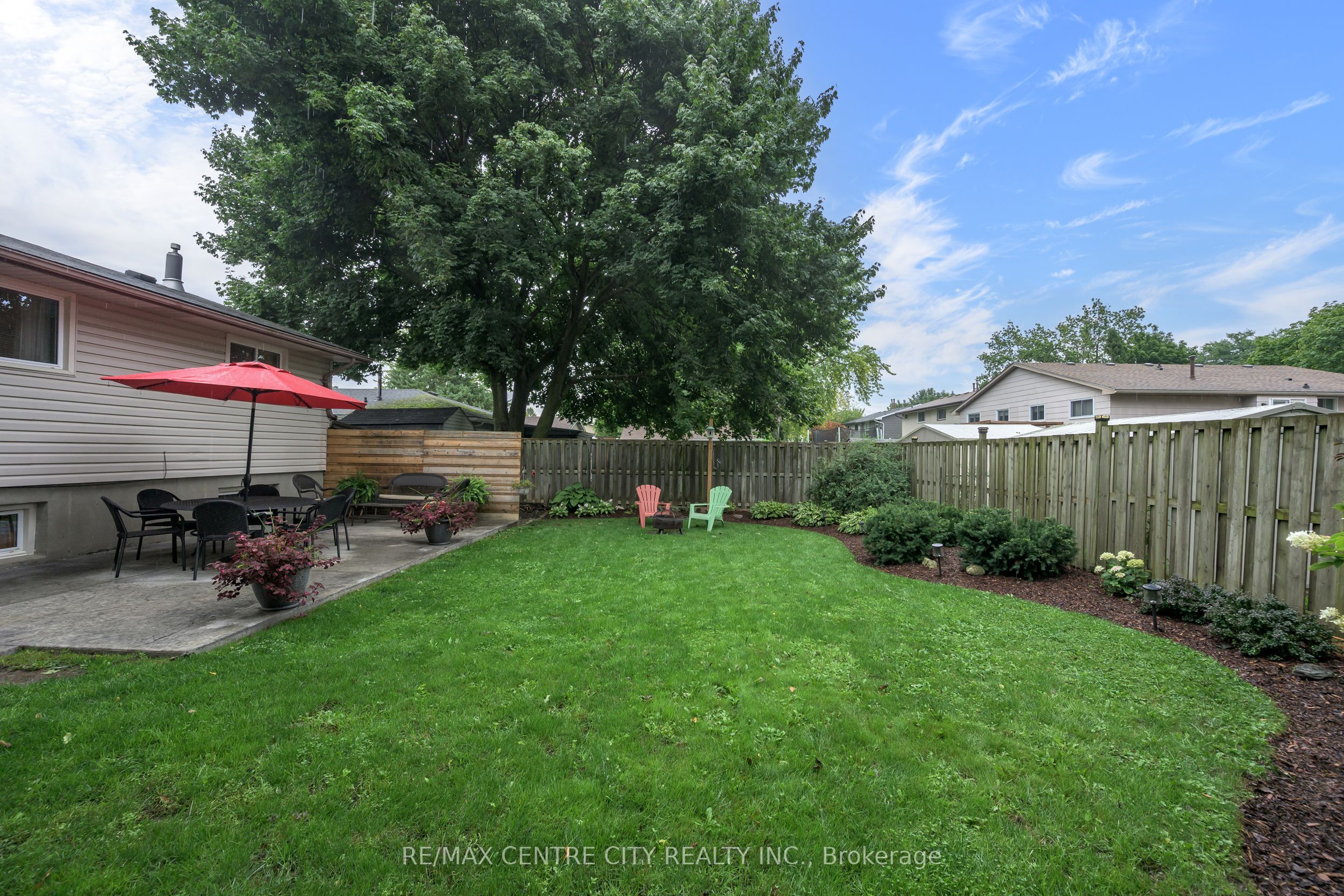 71 Ardsley Road Property Photo 8
