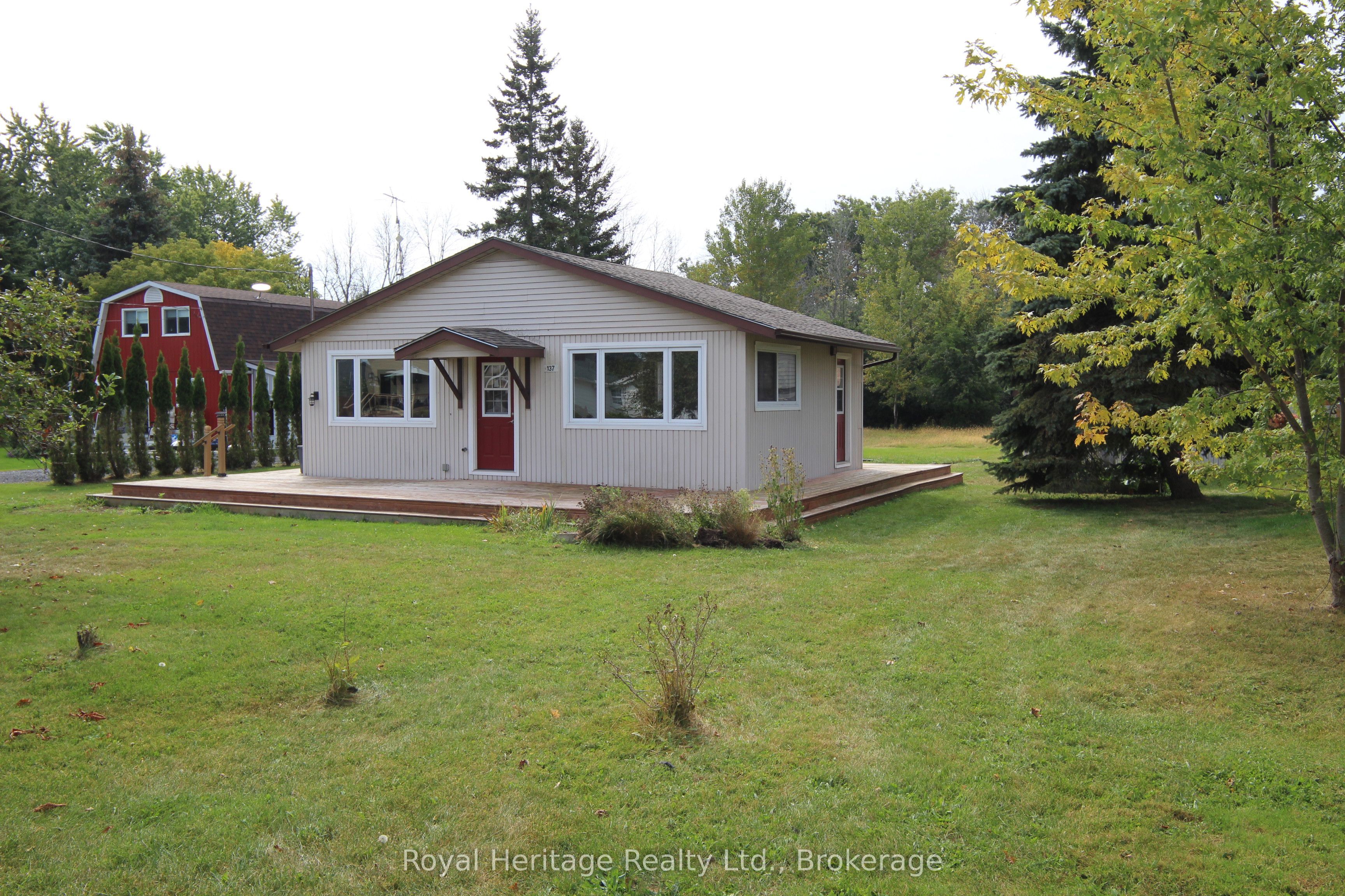 137 Bayshore Road Property Photo 1