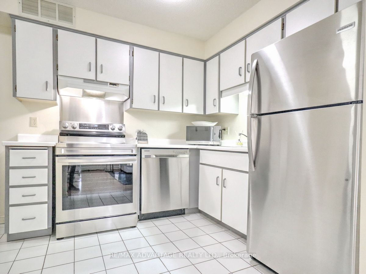 695 Richmond Street 304 Property Photo 13