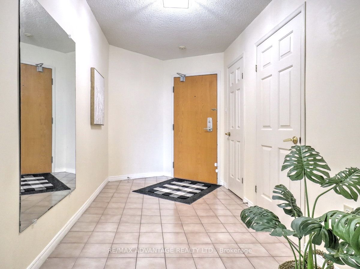 695 Richmond Street 304 Property Photo 28