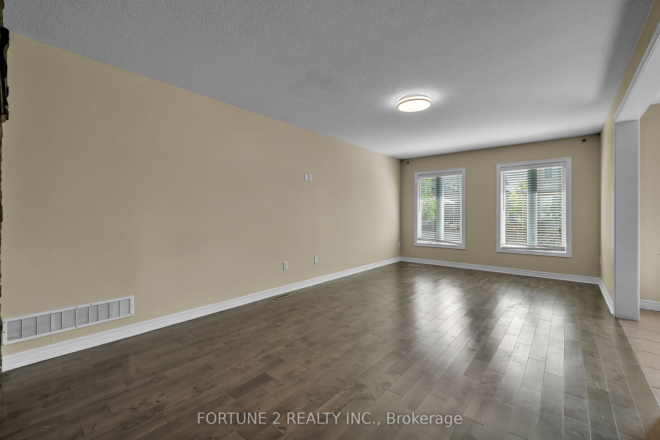 2901 Lemieux Walk Property Photo 15