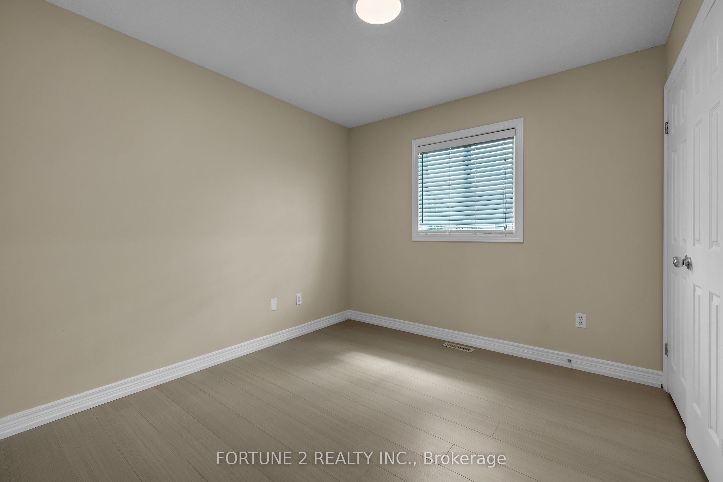 2901 Lemieux Walk Property Photo 20