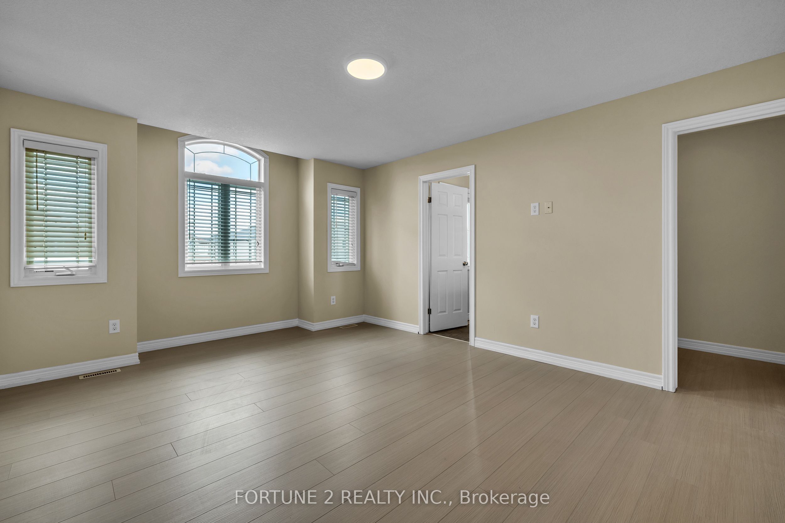 2901 Lemieux Walk Property Photo 25