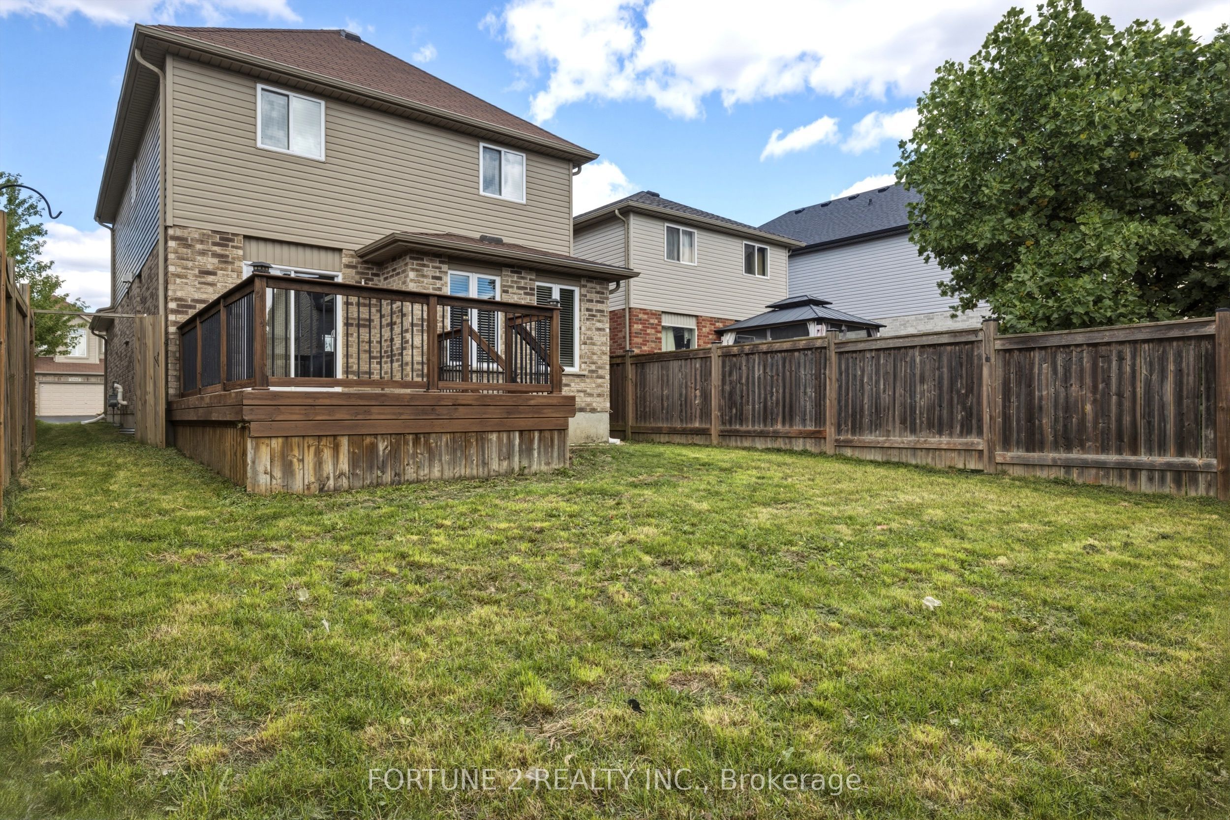 2901 Lemieux Walk Property Photo 34