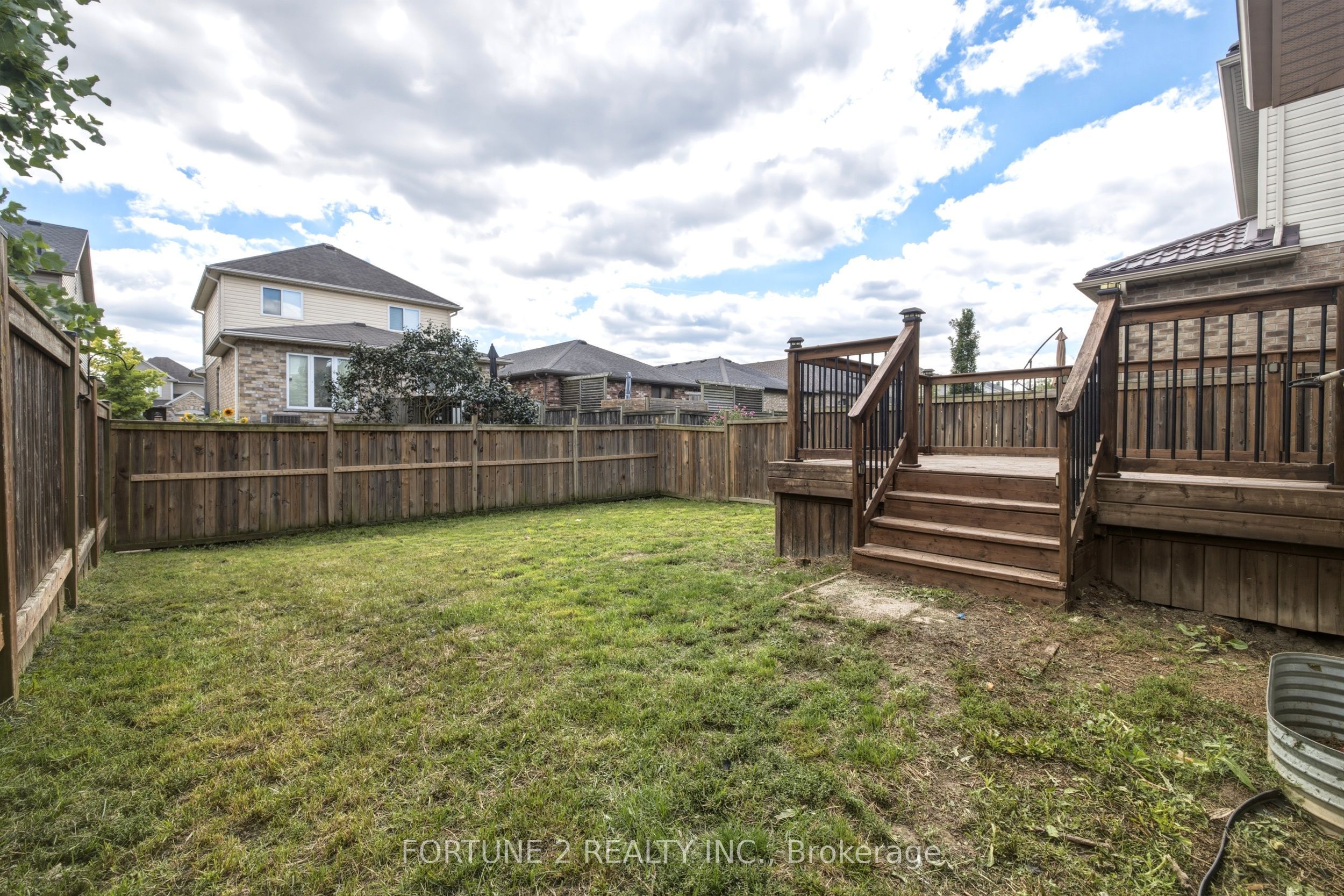 2901 Lemieux Walk Property Photo 37