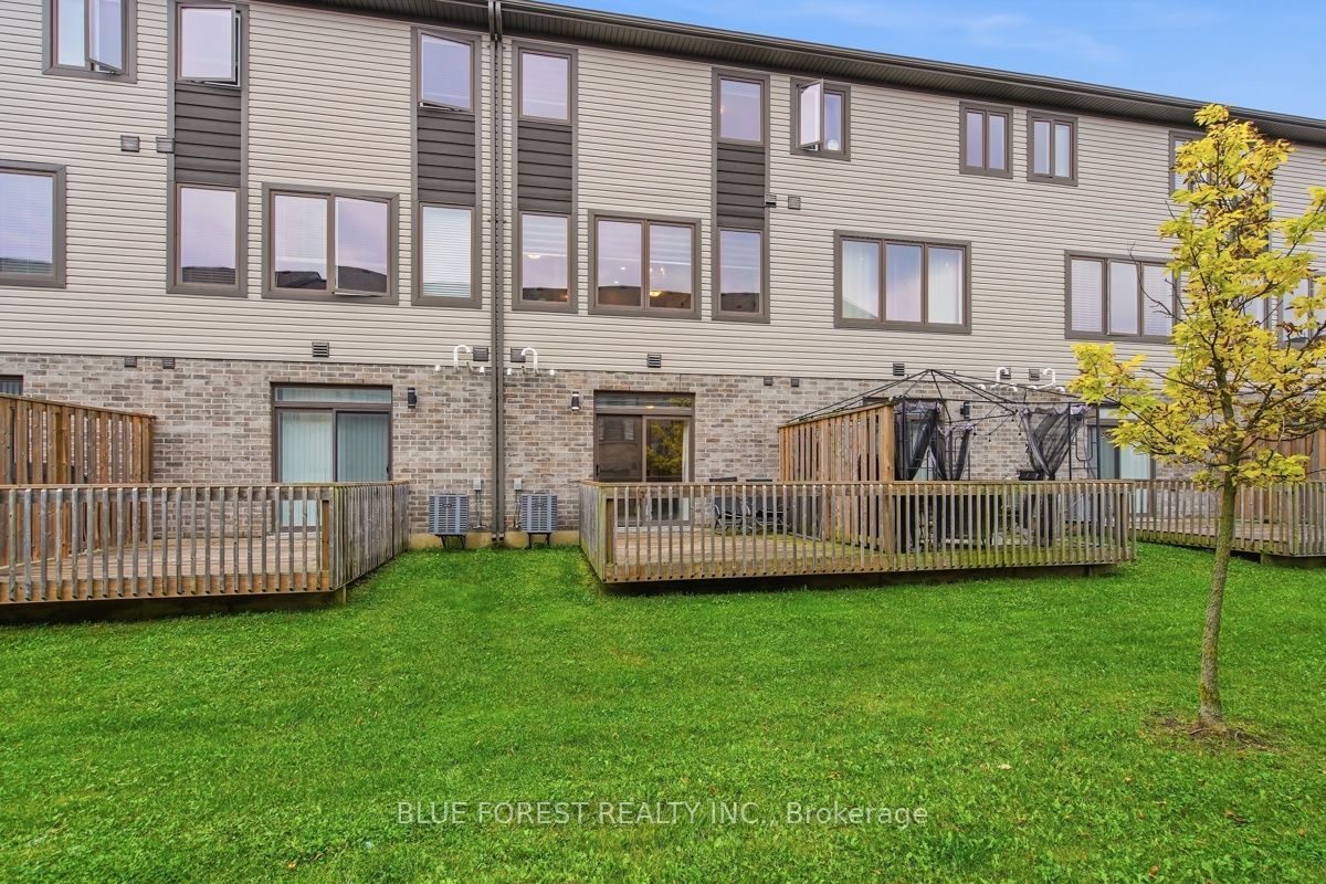 2112 Meadowgate Boulevard Property Photo 38