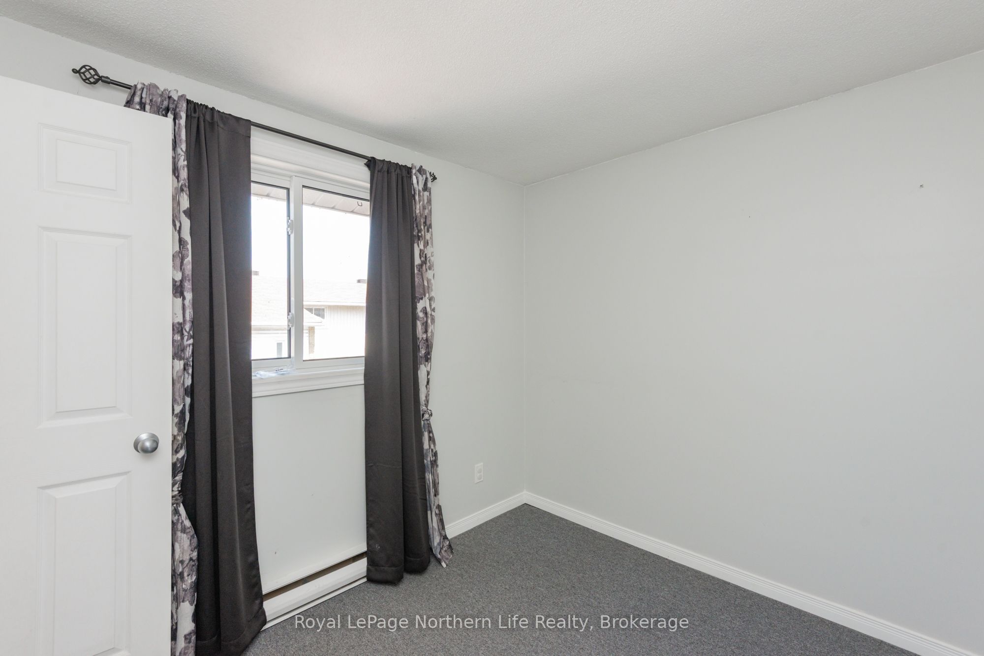 850 Lakeshore Drive 8 Property Photo 21