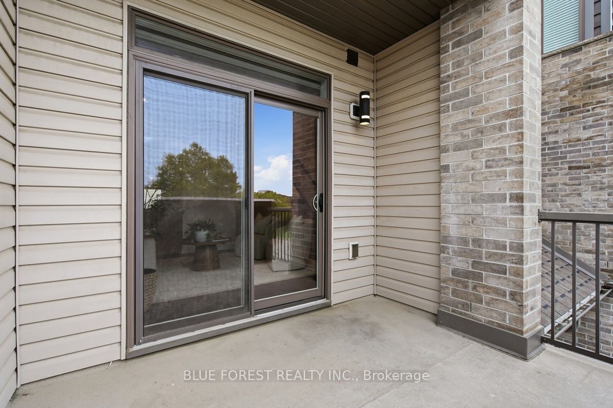 2112 Meadowgate Boulevard Property Photo 13