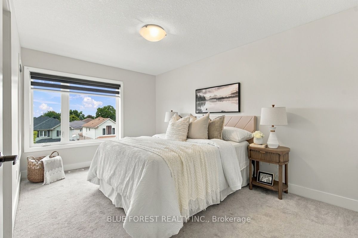 2112 Meadowgate Boulevard Property Photo 25