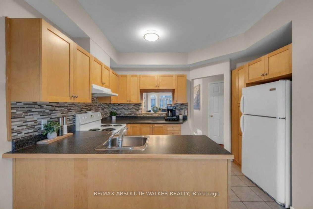 50 Briargate Private 7 Property Photo 10