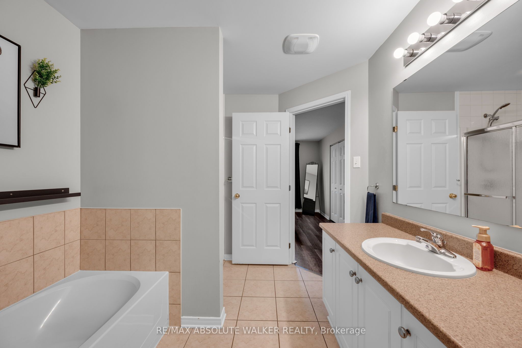 50 Briargate Private 7 Property Photo 14