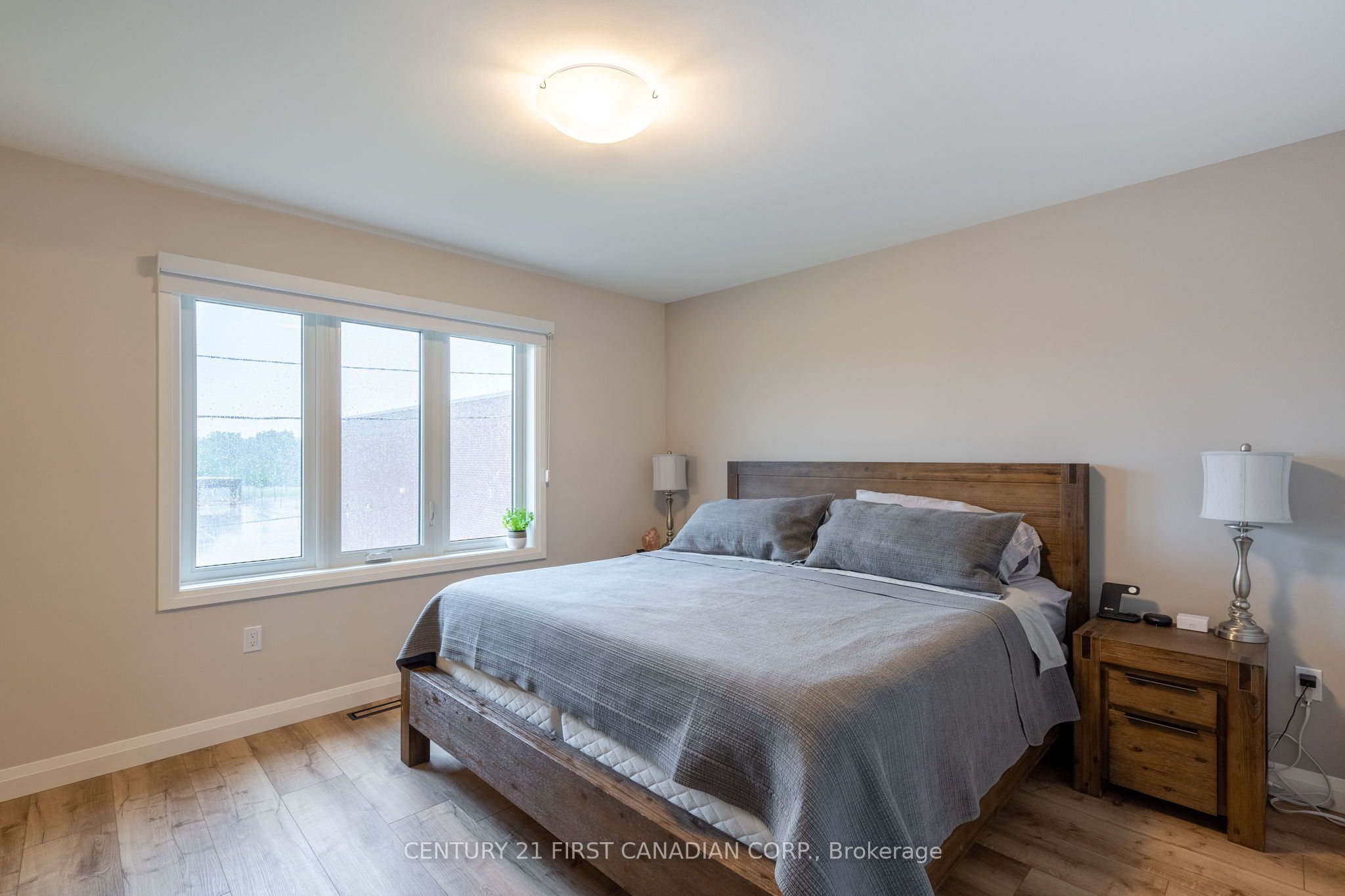 17 Nicholson Street 19 Property Photo 16