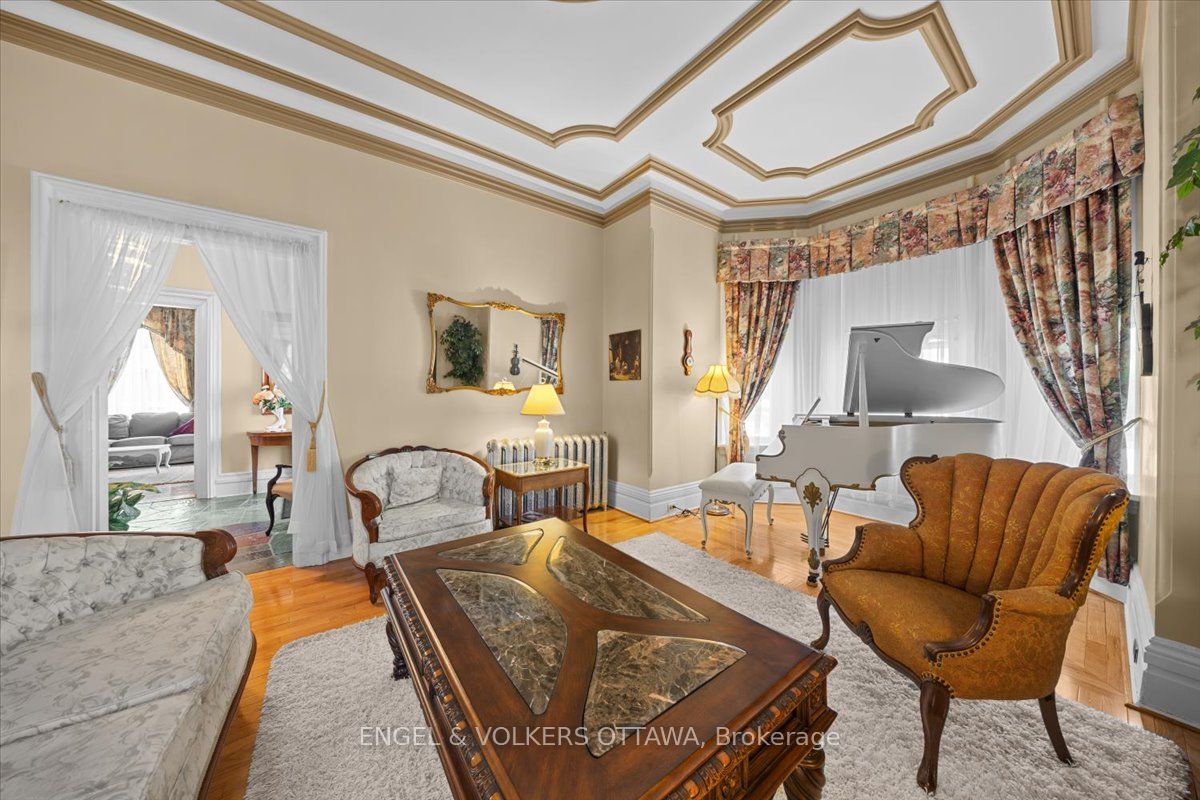 528 St Lawrence Street Property Photo 20