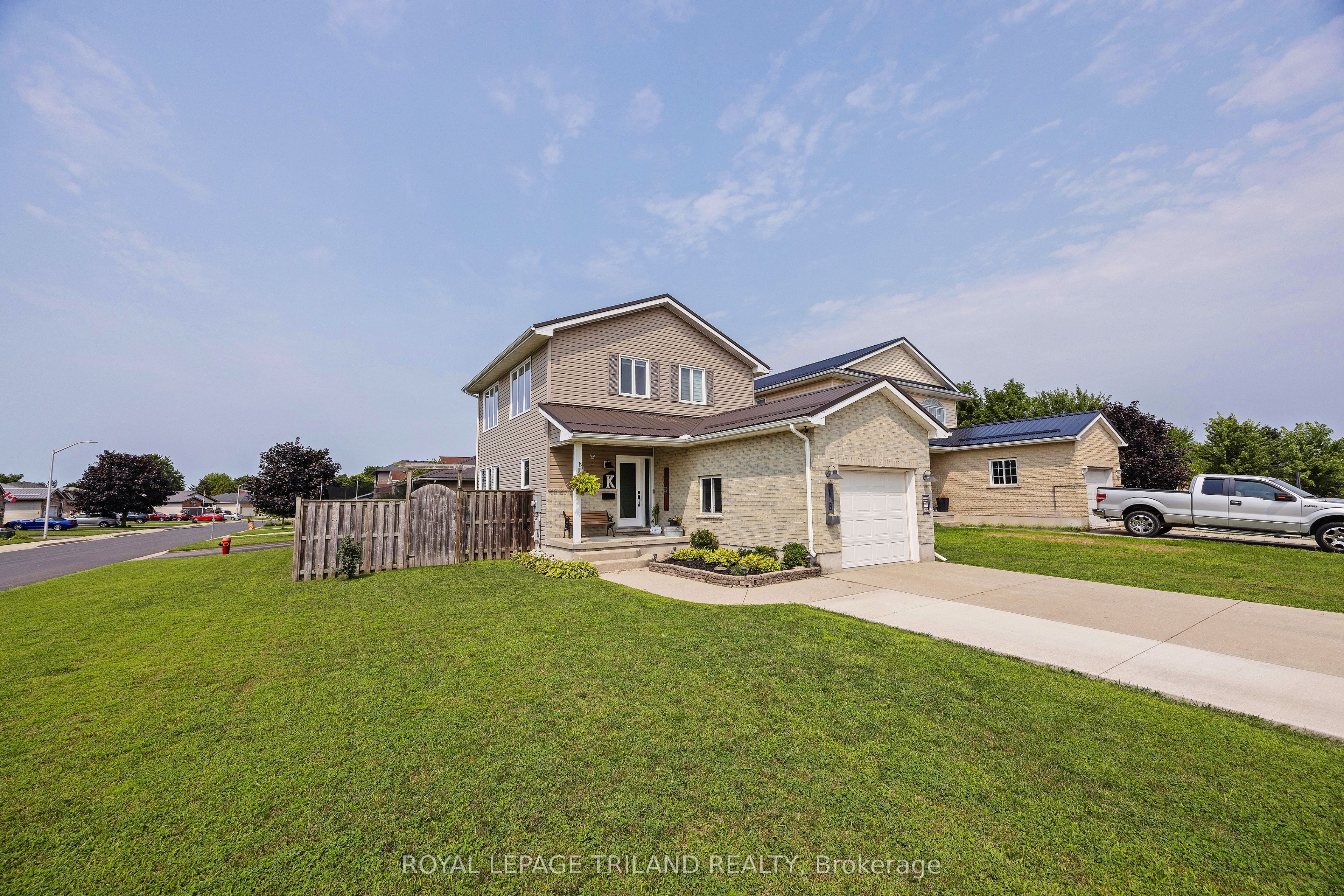 18 Tara Court Property Photo 2