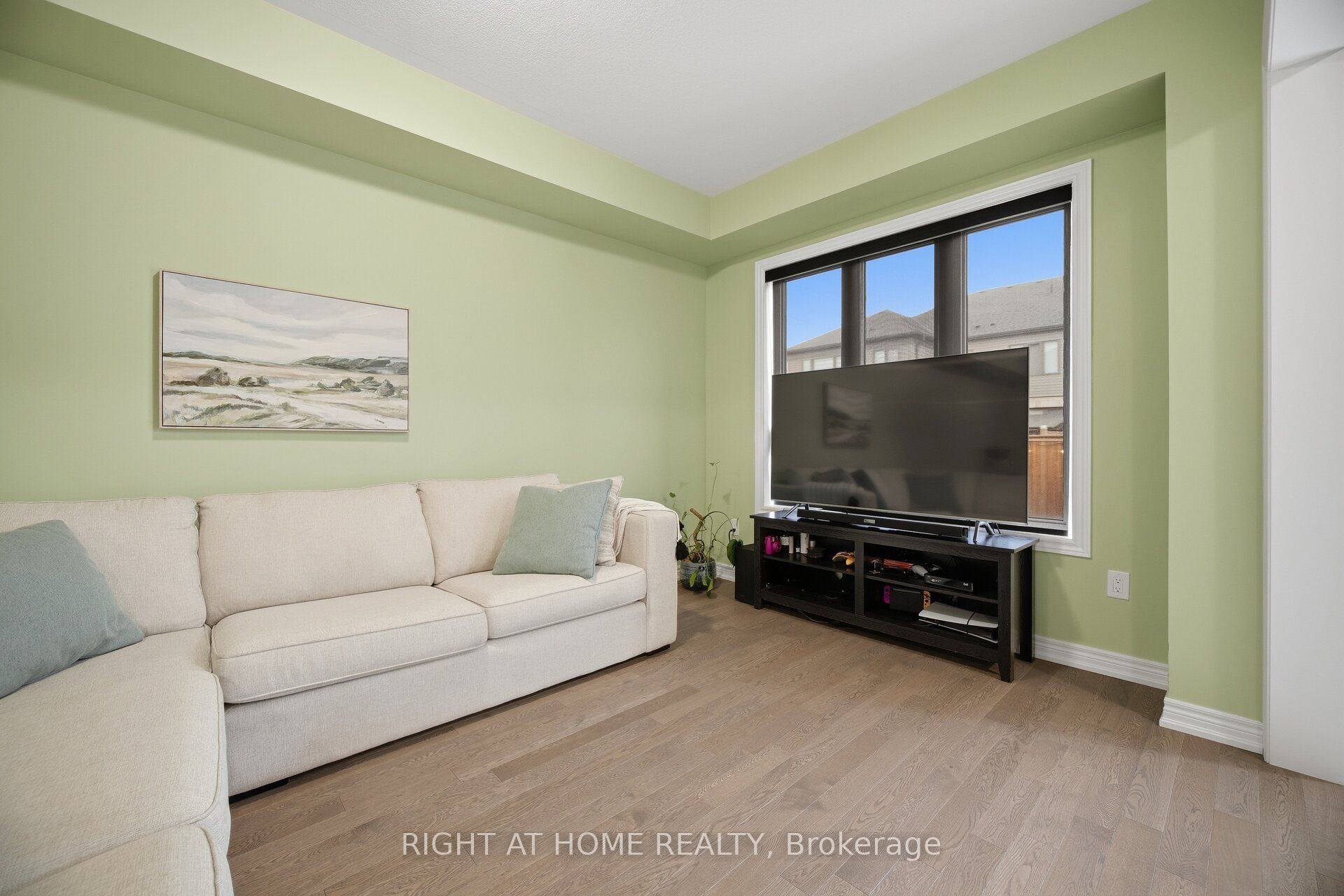 166 Deerpath Drive 79 Property Photo 18