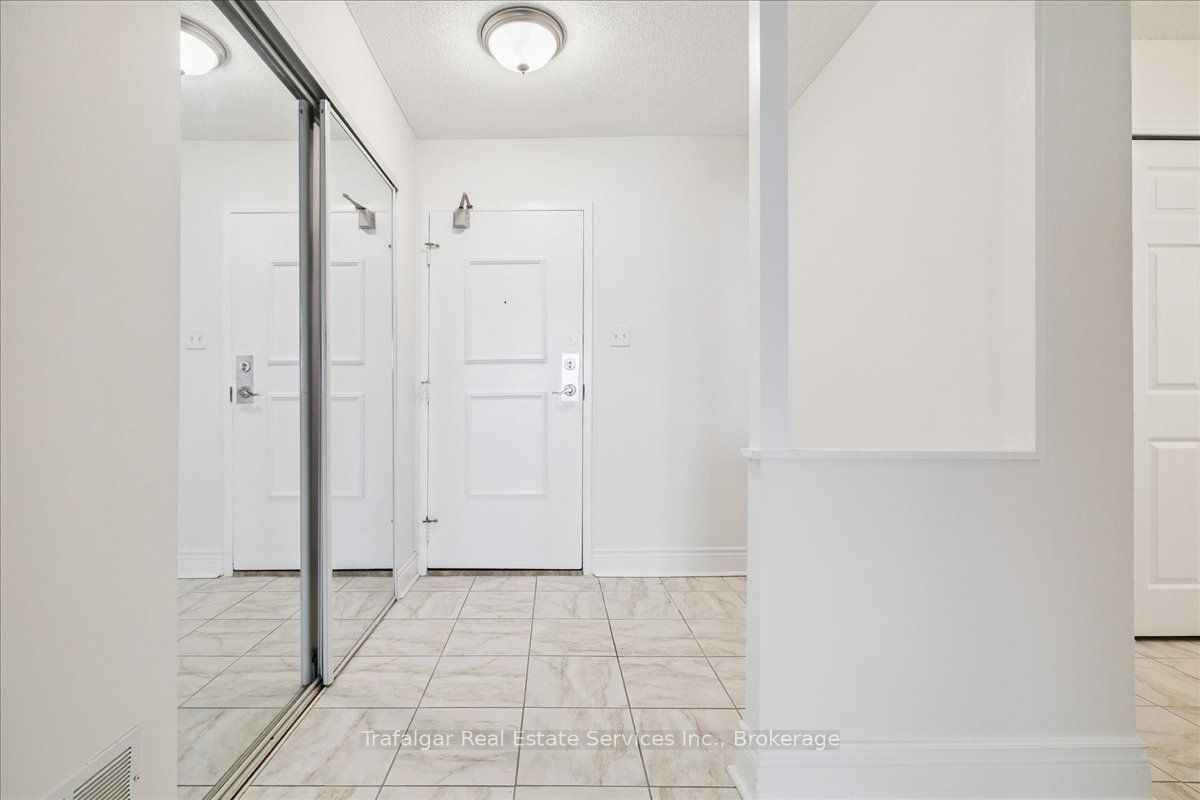 301 Frances Avenue 709 Property Photo 6