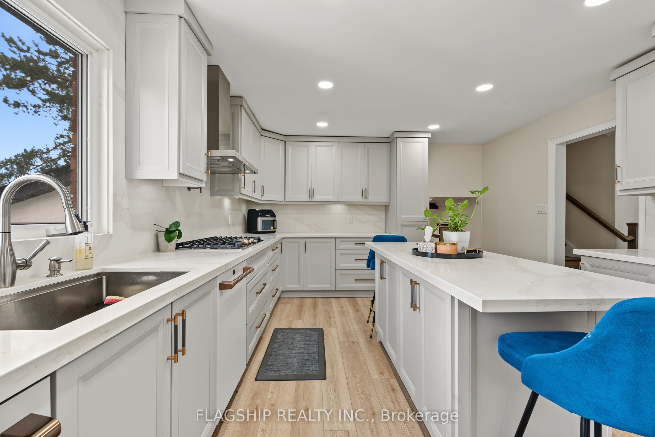23 Rosslinn Road Property Photo 15