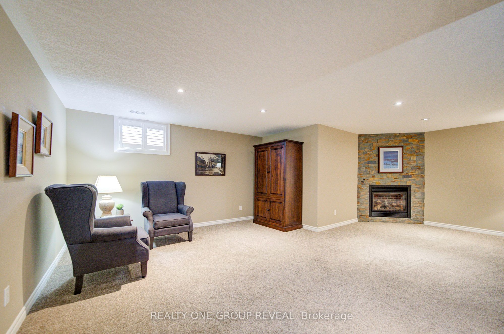 30 Cedar Street 21 Property Photo 32