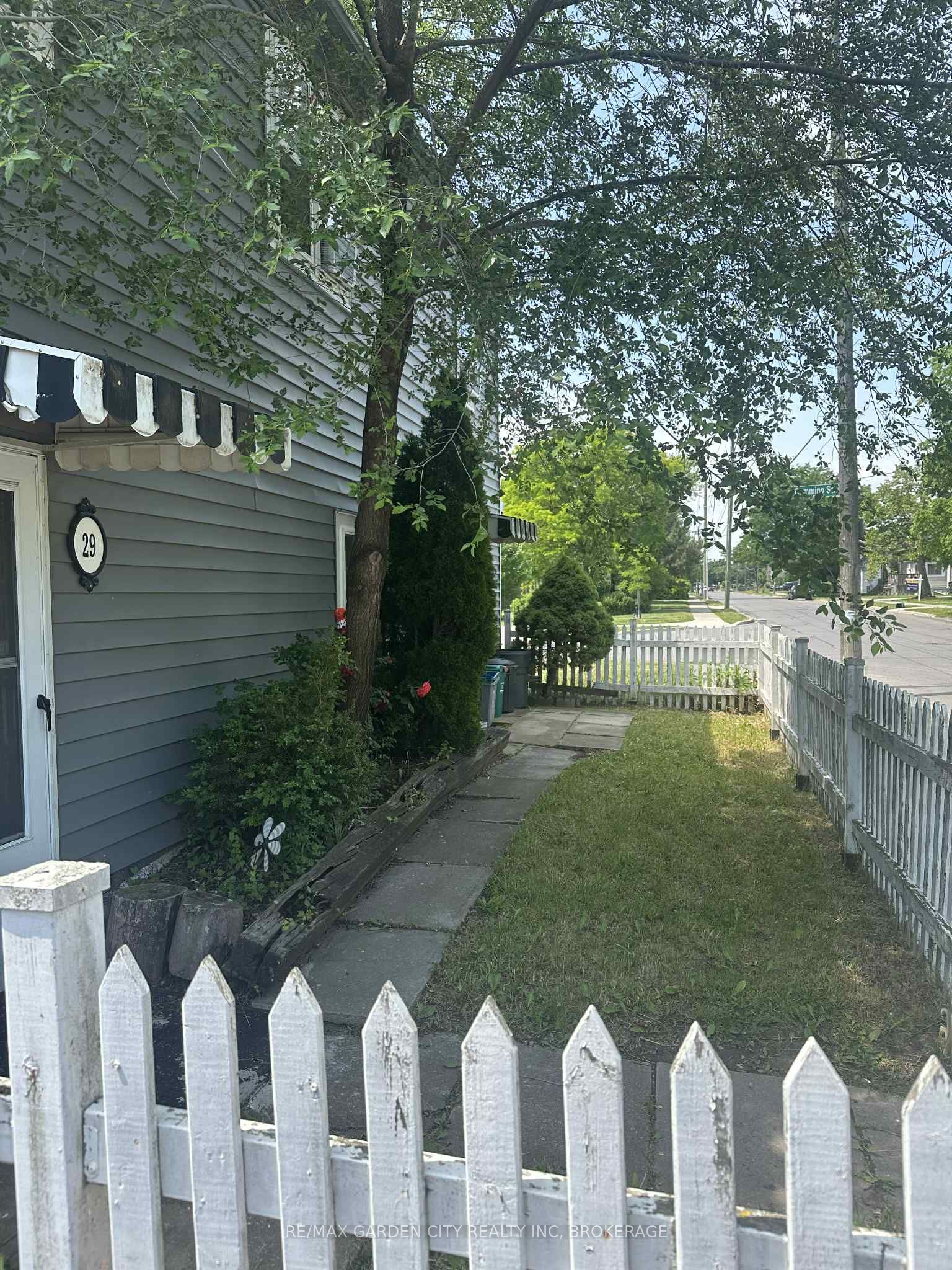 29 Rykert Street 1 Property Photo 2
