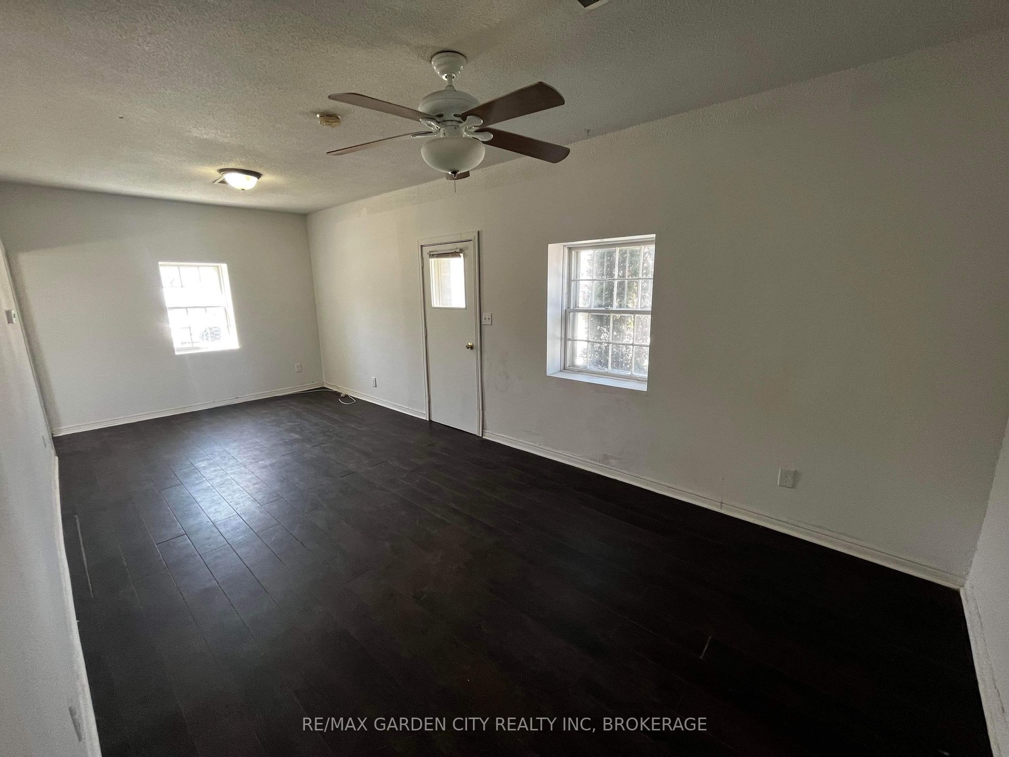 29 Rykert Street 1 Property Photo 3