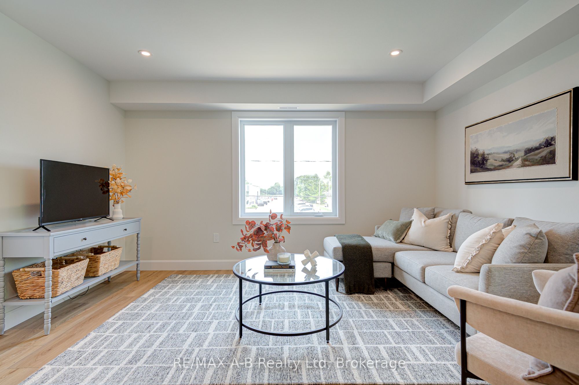 428 Queen Street W 31 Property Photo 15